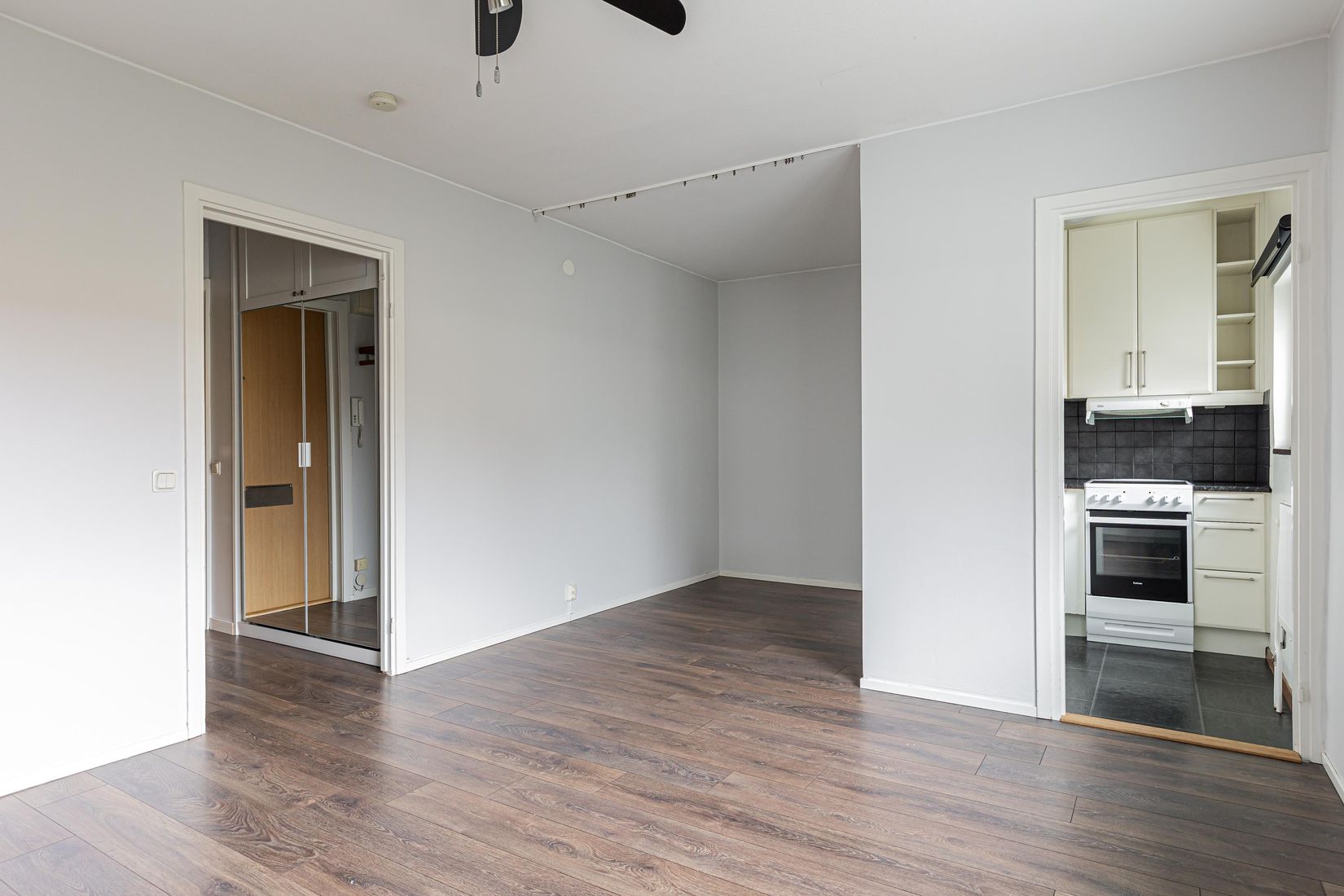 Bostadsrätt, Domkyrkoesplanaden 9, Centrum, Västerås