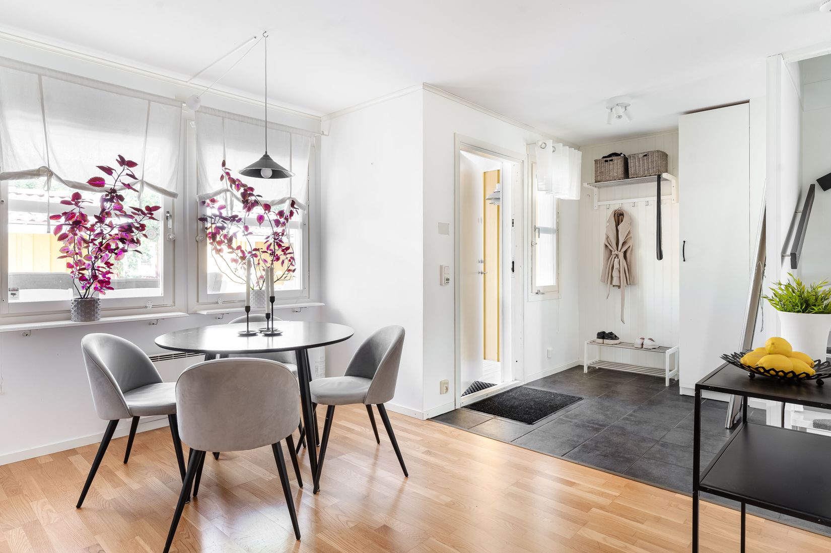 Radhus, Valbovägen 206E, Valbo, Gävle