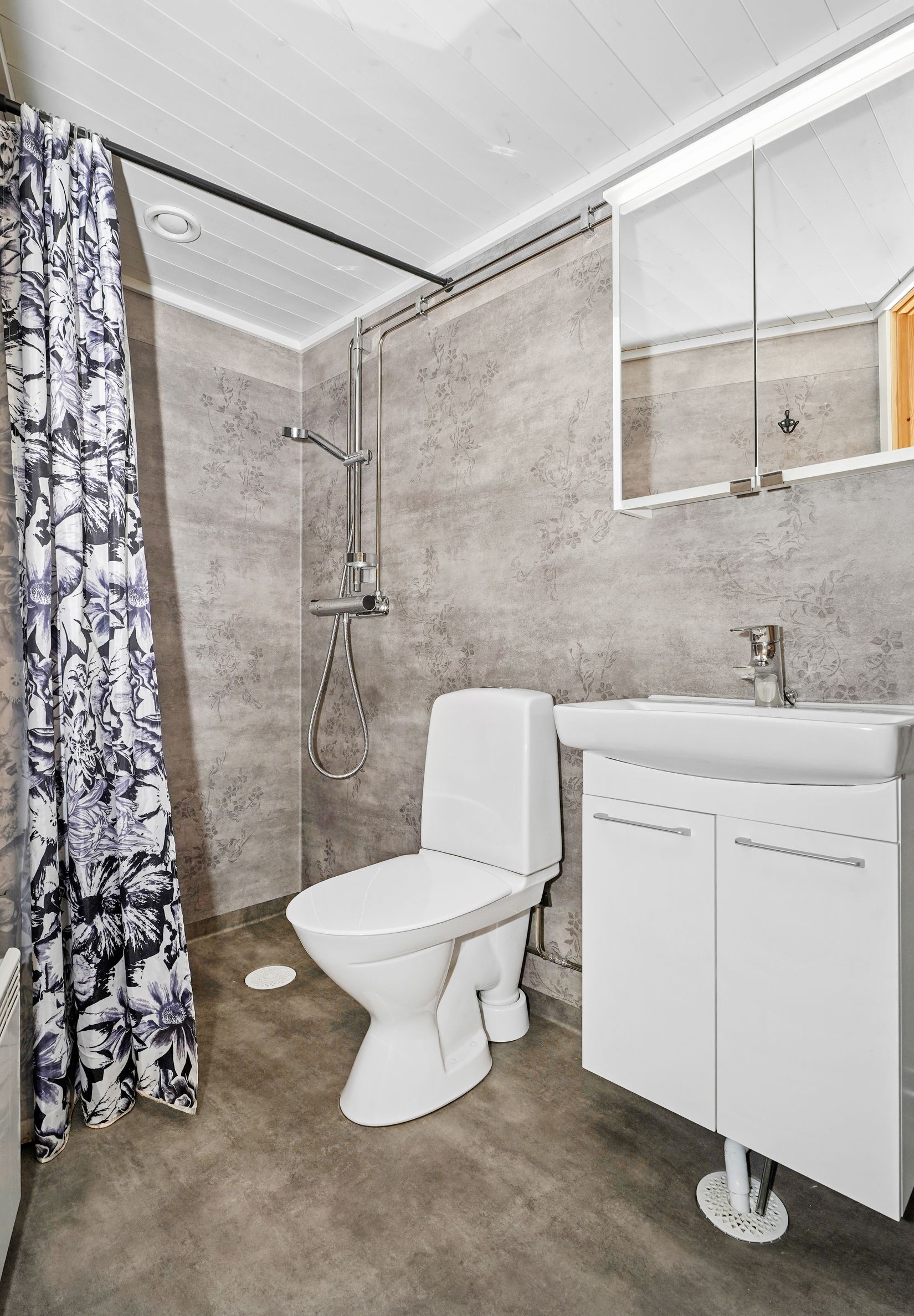 Bostadsrätt, Sjungarbacken 1065, Kläppen, Malung-Sälen