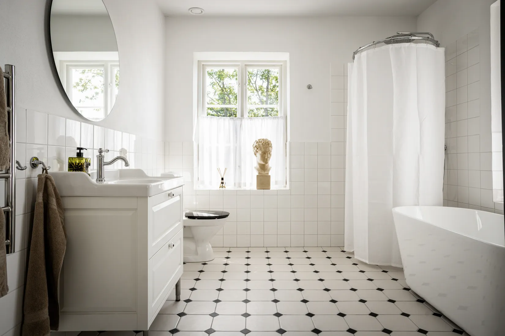 Villa, Gladsax Prästgård / Gladsax bygata 51, Gladsax, Simrishamn
