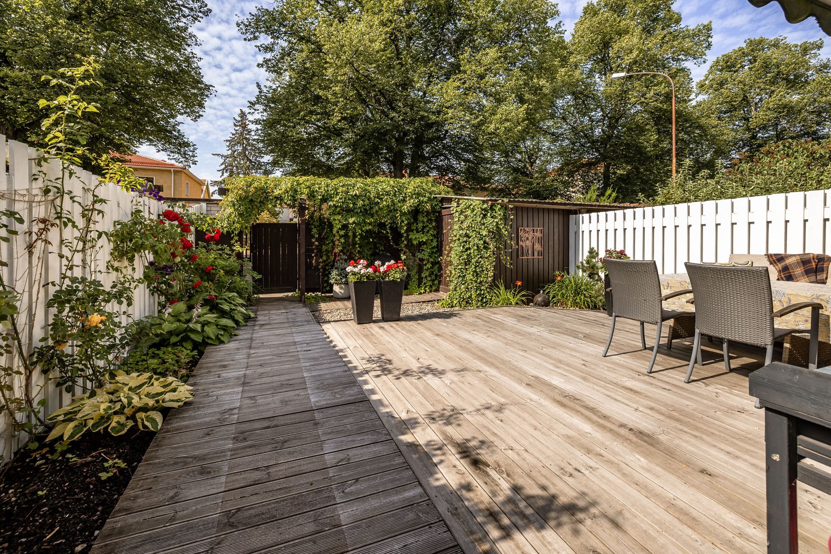 Villa, Kungsvägen 27, Lasarettsområdet, Eskilstuna