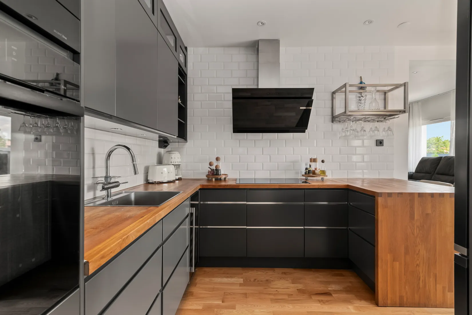 Villa, Sandviksvägen 93, Hässelby Södra Villastad, Stockholm