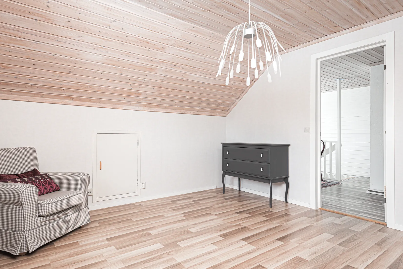 Villa, Garnvägen 7, Juniskär, Sundsvall