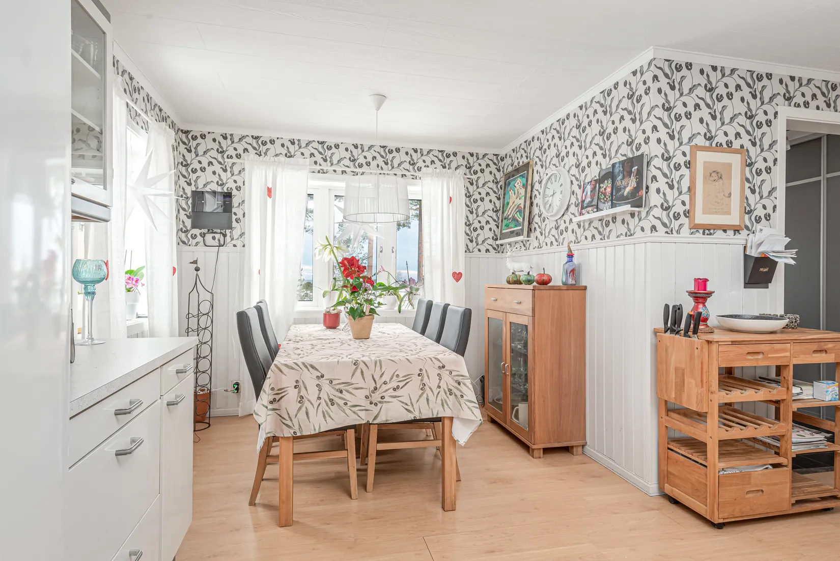 Villa, Garnvägen 7, Juniskär, Sundsvall