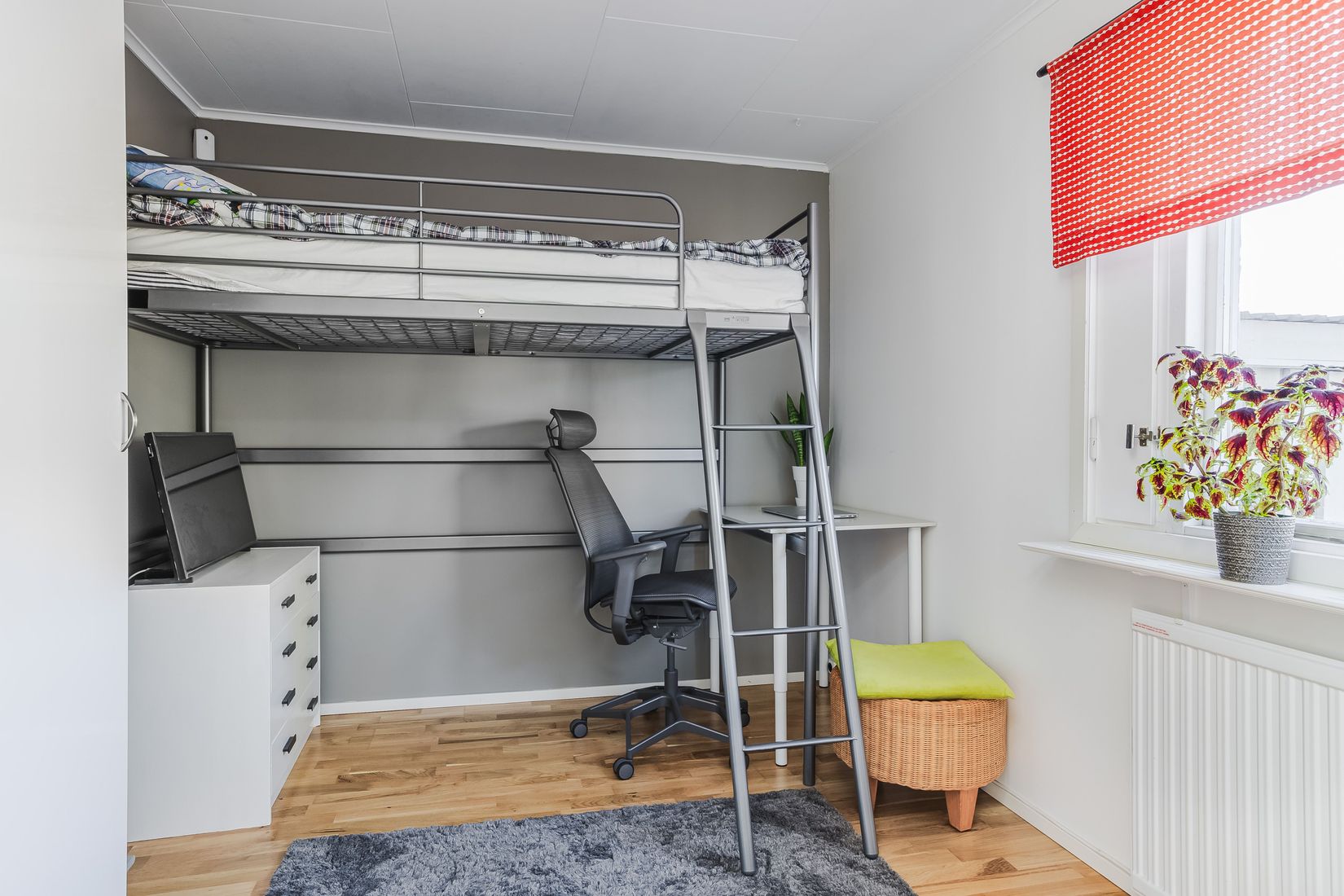 Radhus, Kantarellvägen 88, Johannedal, Sundsvall