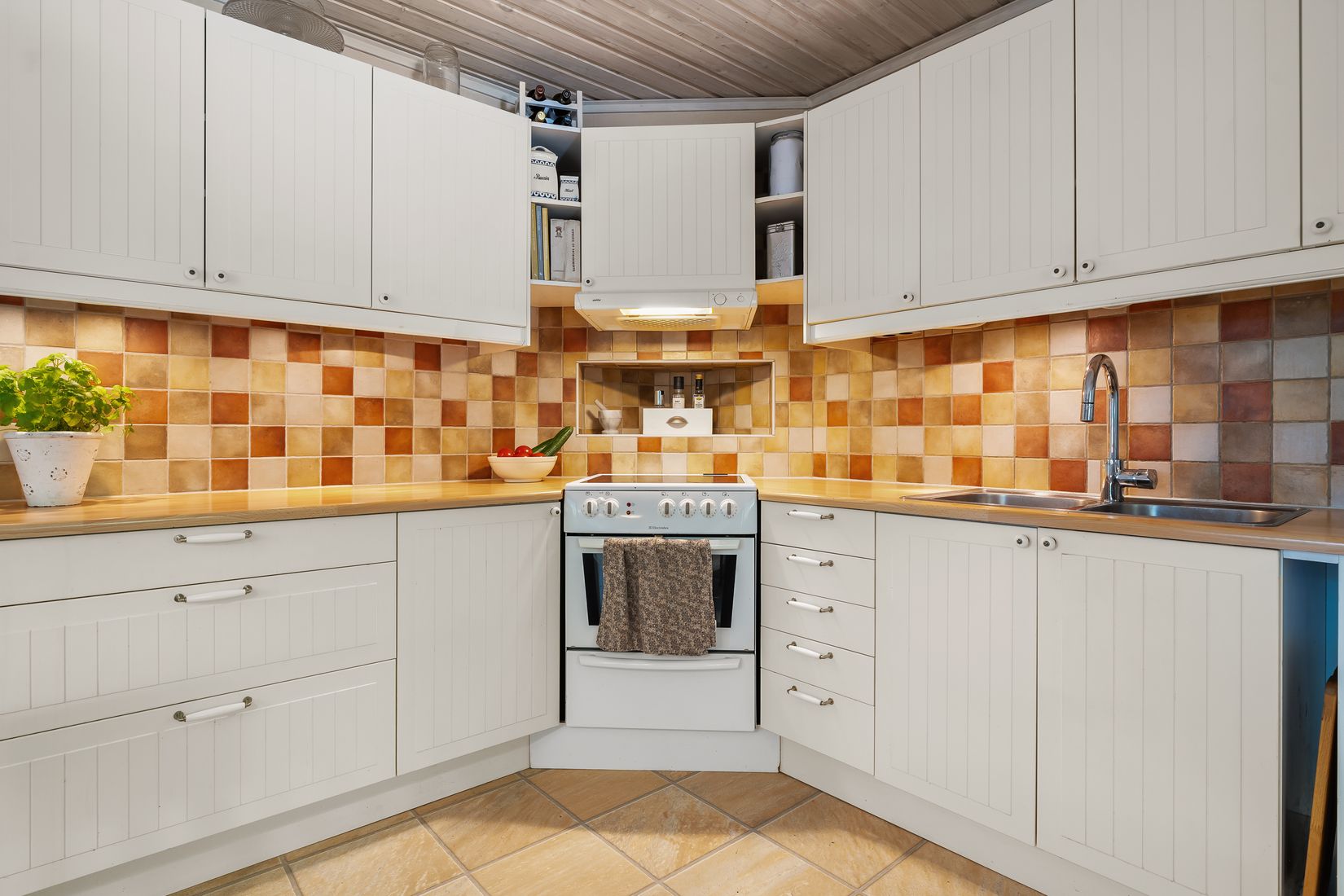 Villa, Grenvägen 7, Lucksta, Sundsvall