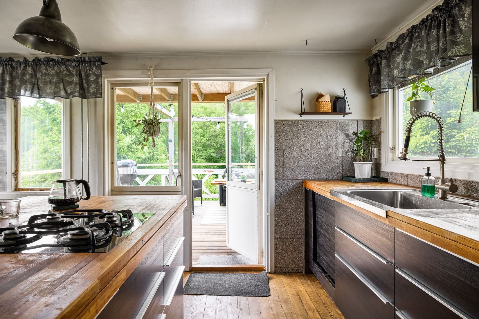 Villa, Gategården 153, Hjärtum, Lilla Edet