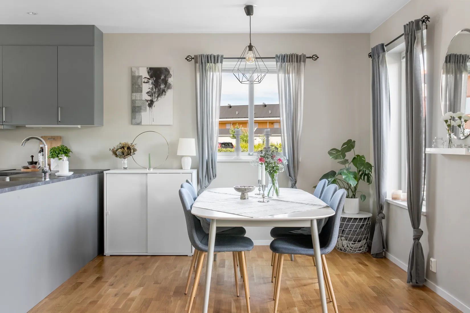 Villa, Radhus, Lalatoftsvägen 1, Tvååker, Varberg