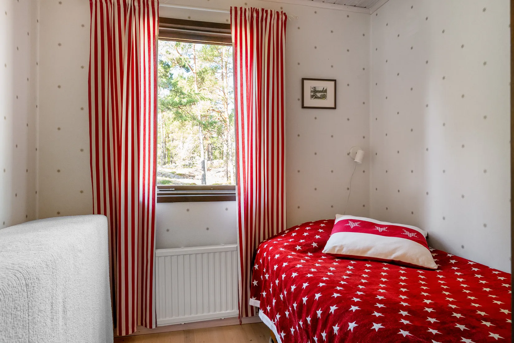 Fritidshus, Knektens backe 9, Ljusterö-Väsby, Österåker