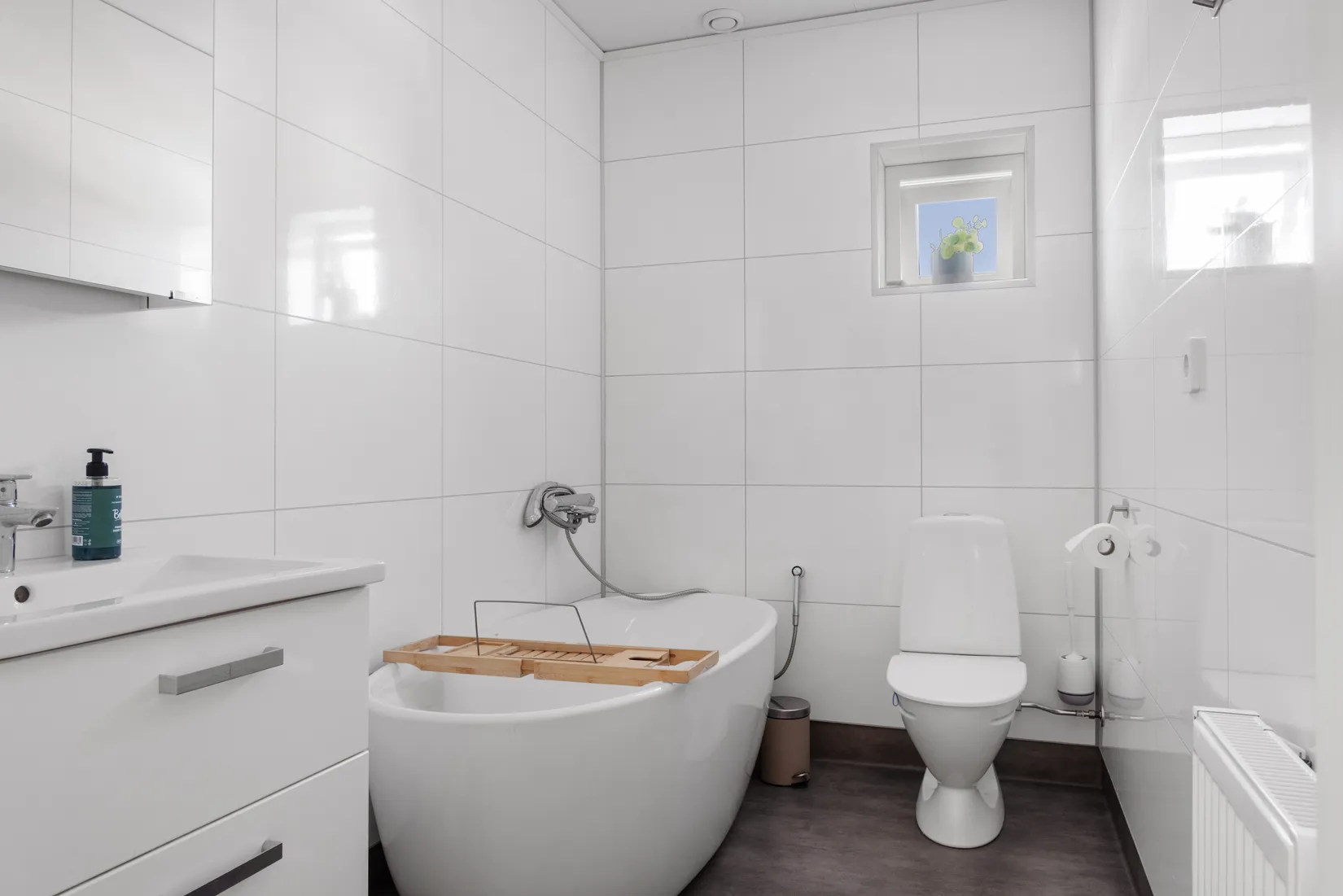 Bostadsrätt, Radhus, Gravensteinervägen 11, Hälltorp, Trollhättan