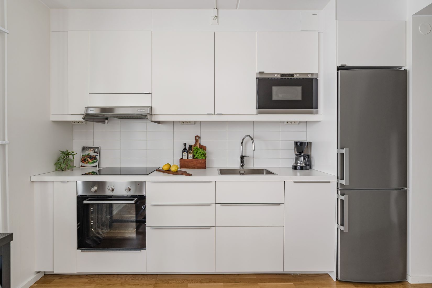 Bostadsrätt, Förrådsvägen 22, Centrala Huddinge, Huddinge