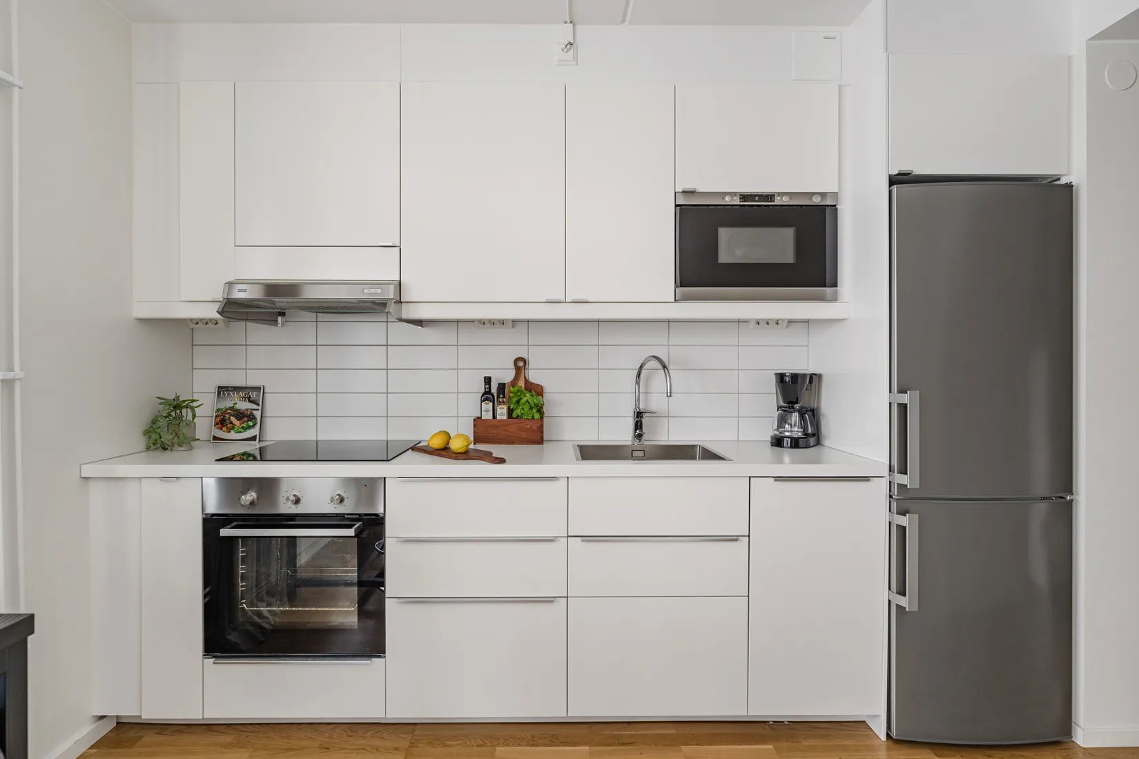 Bostadsrätt, Förrådsvägen 22, Centrala Huddinge, Huddinge