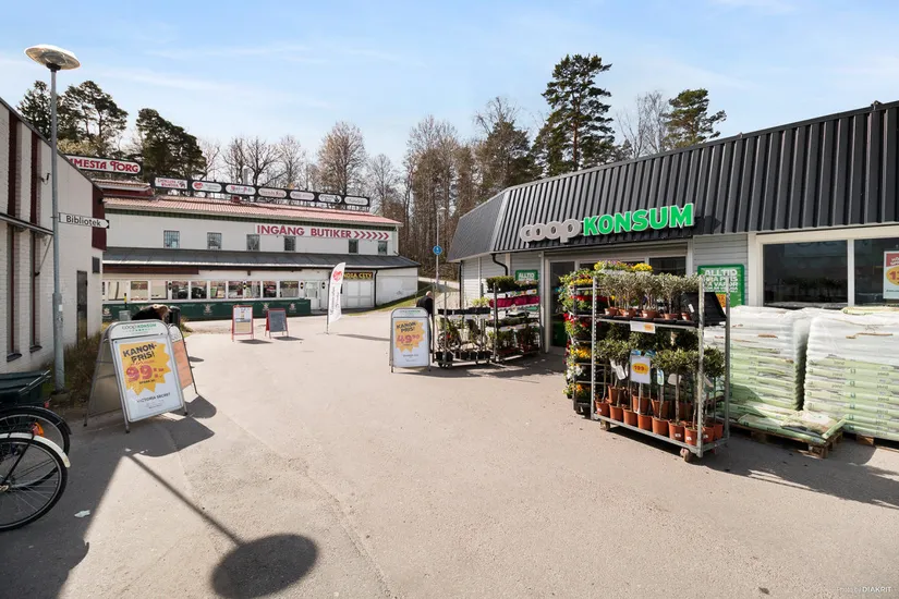 Tomt, Strålvägen 3, Torsby, Värmdö