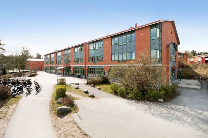 Tomt, Strålvägen 3, Torsby, Värmdö