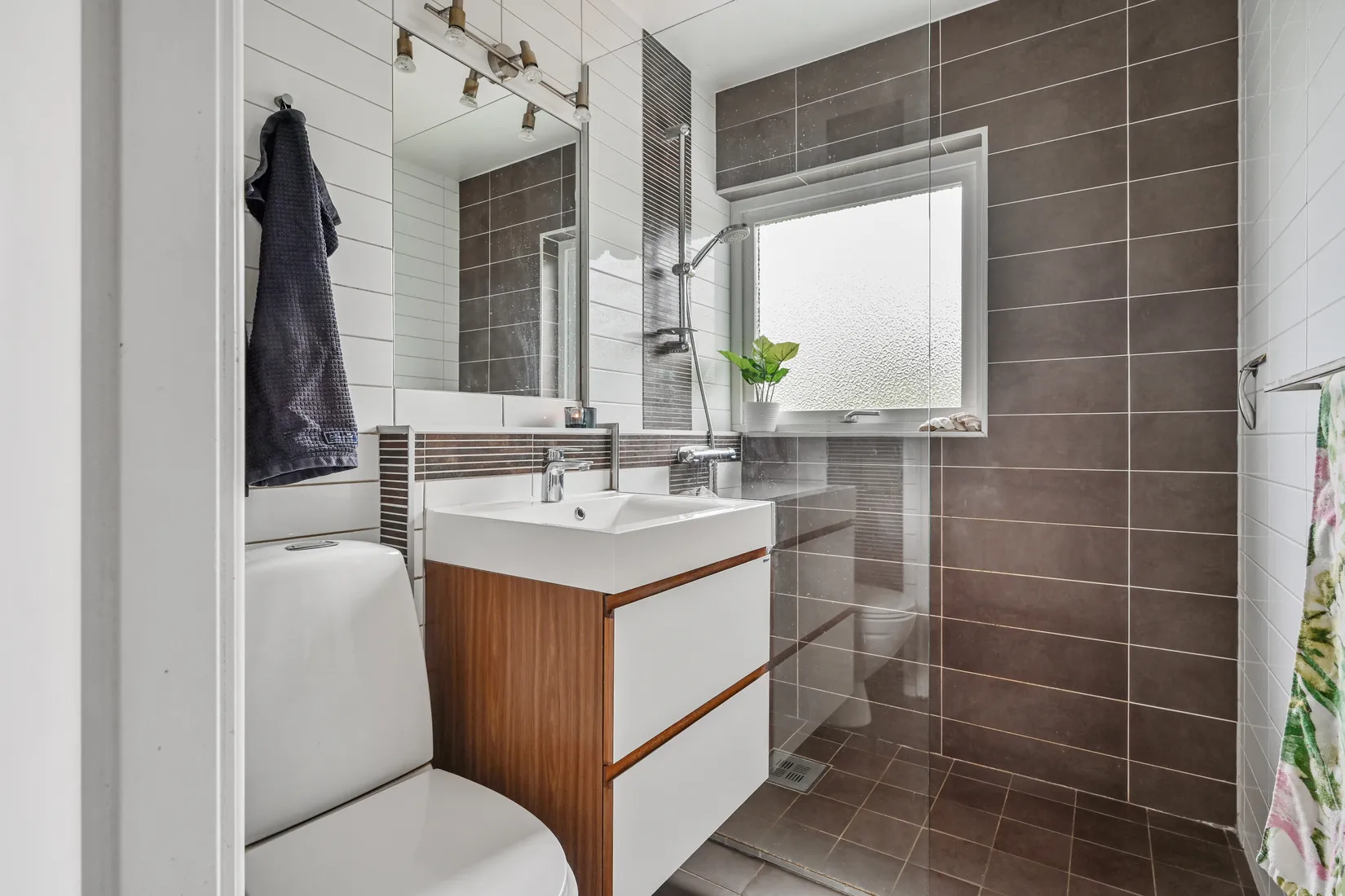 Villa, Frejavägen 30, Odenslunda, Upplands Väsby