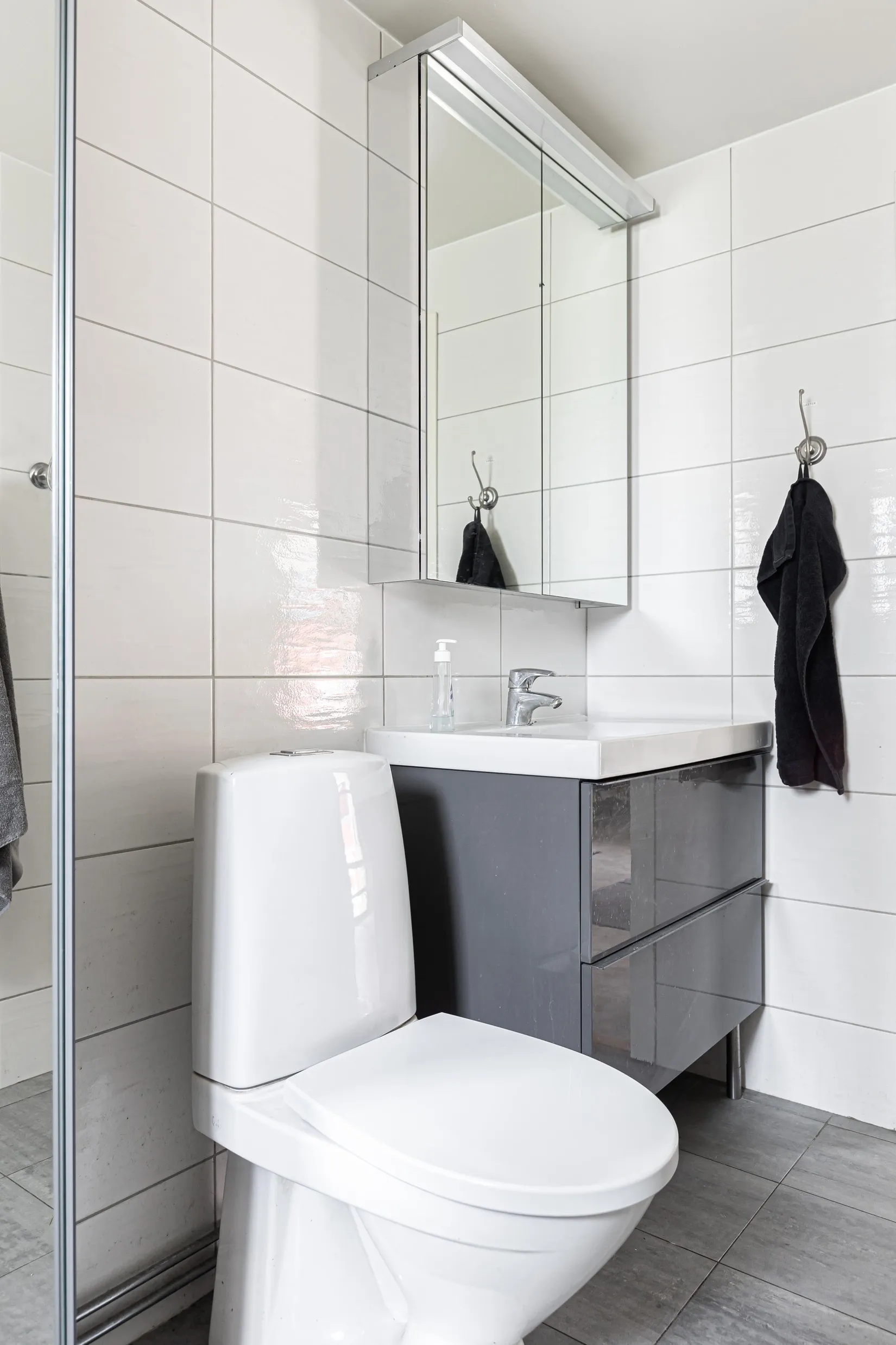 Villa, Nedersta 6, Västerås