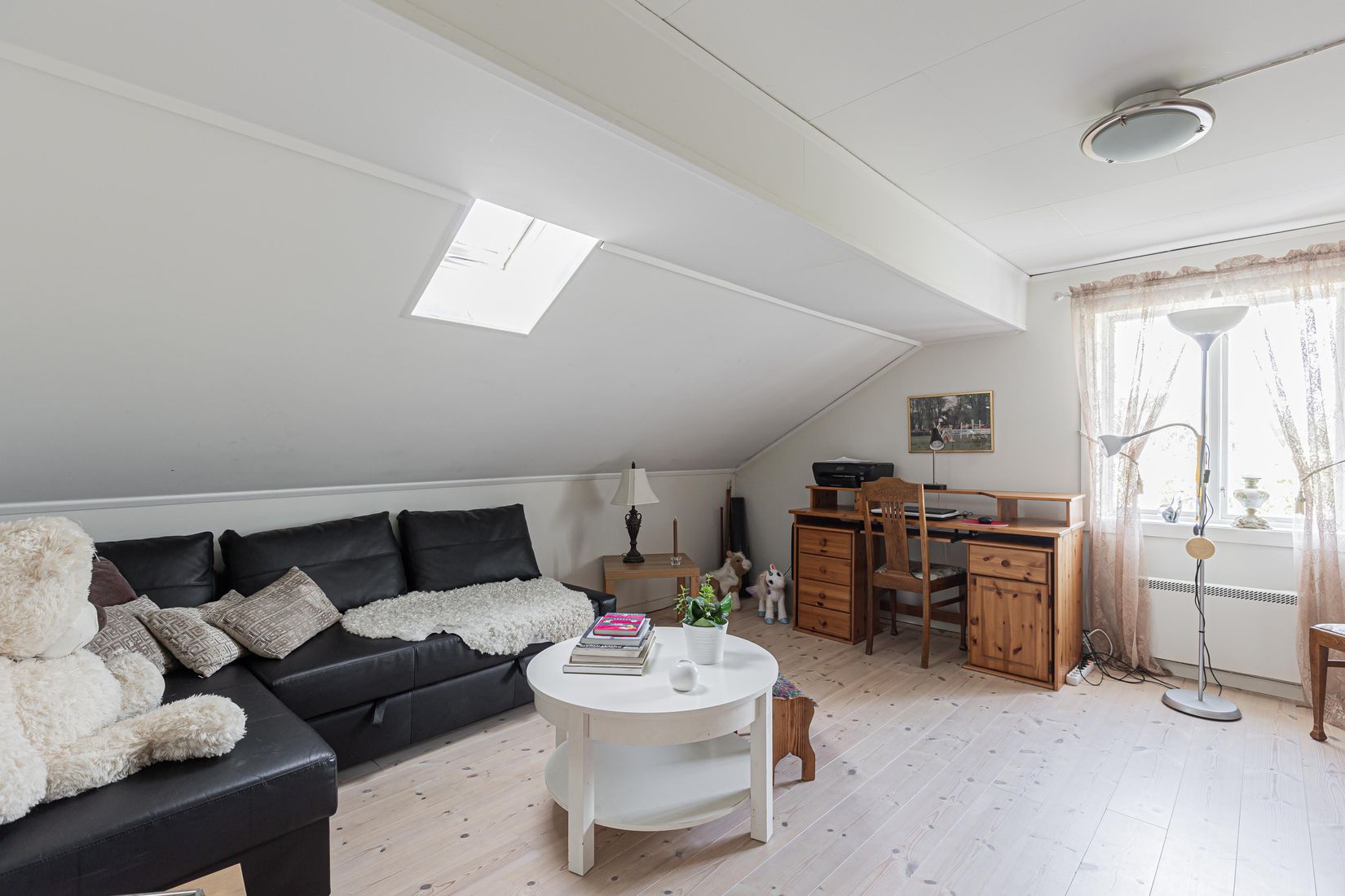 Villa, Nedersta 6, Västerås