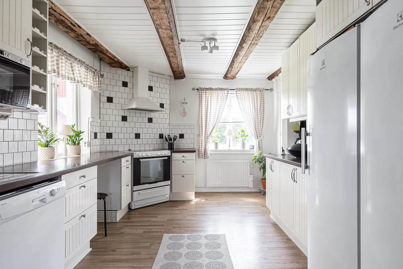 Villa, Nedersta 6, Västerås