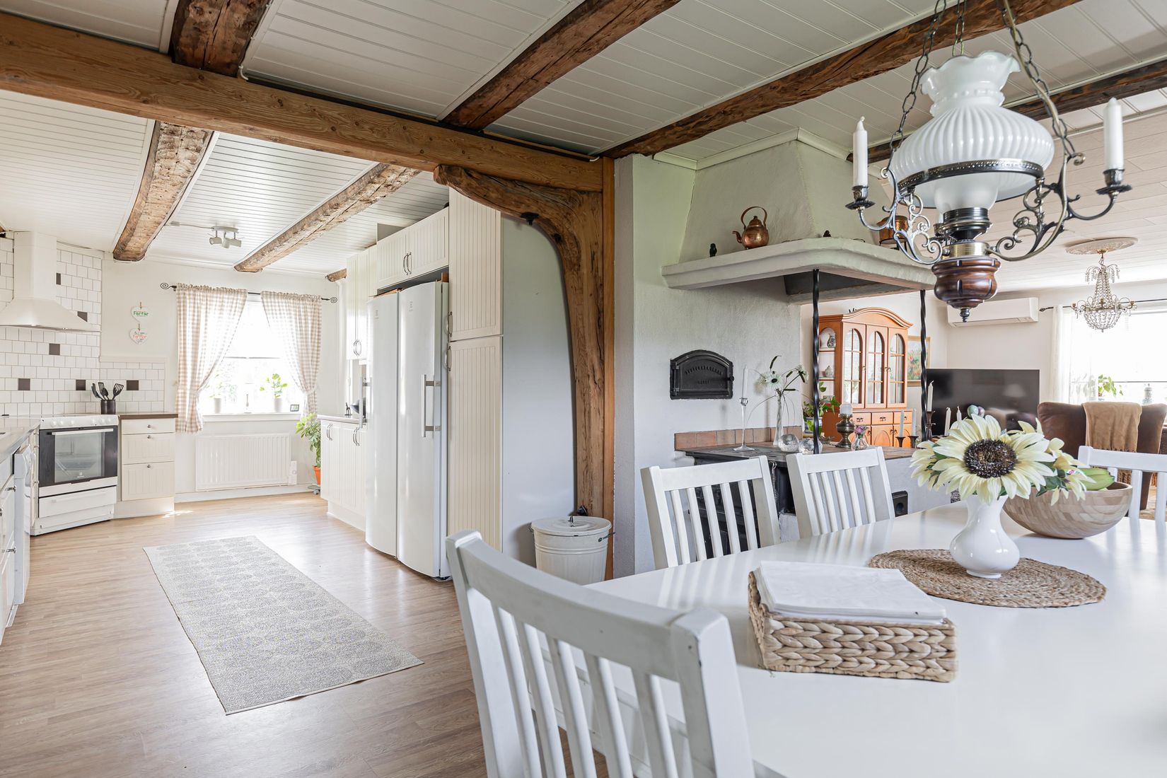 Villa, Nedersta 6, Västerås