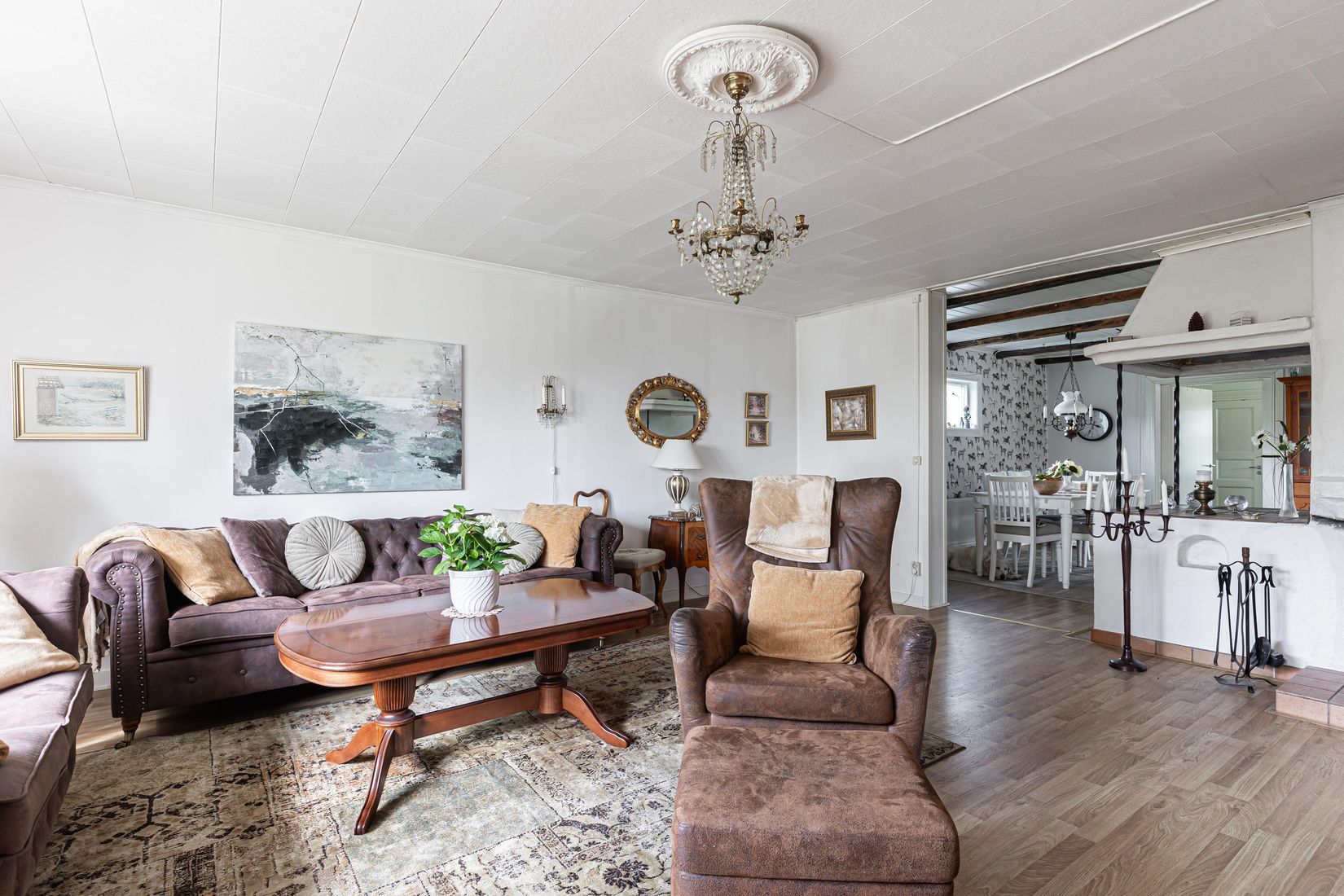 Villa, Nedersta 6, Västerås