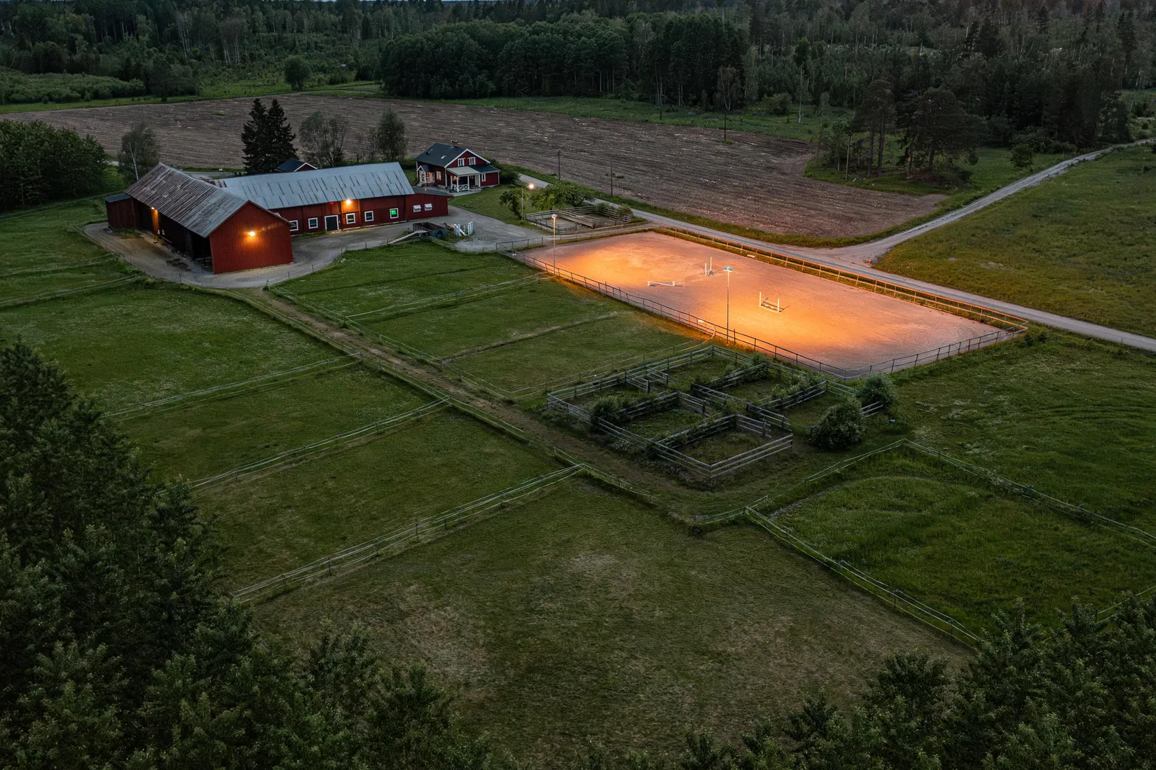 Villa, Nedersta 6, Västerås