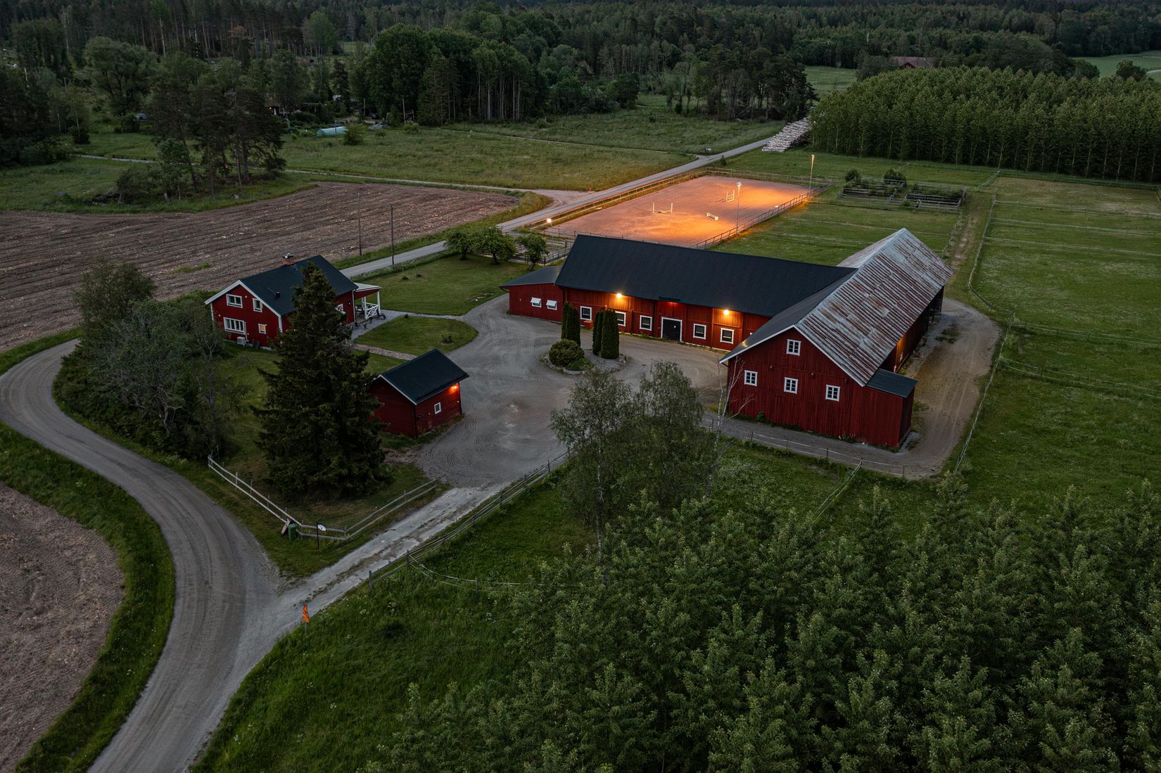 Villa, Nedersta 6, Västerås