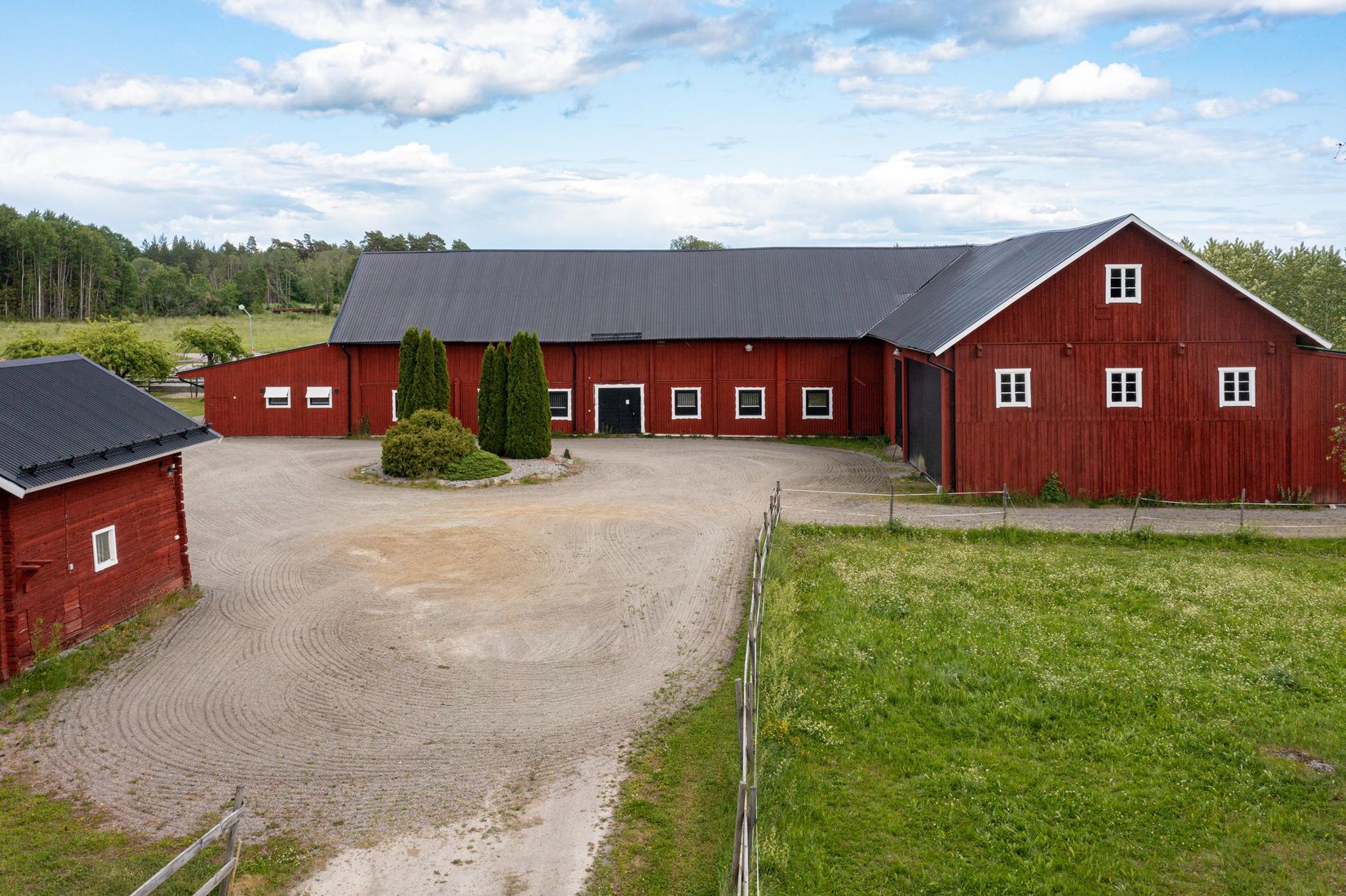 Villa, Nedersta 6, Västerås