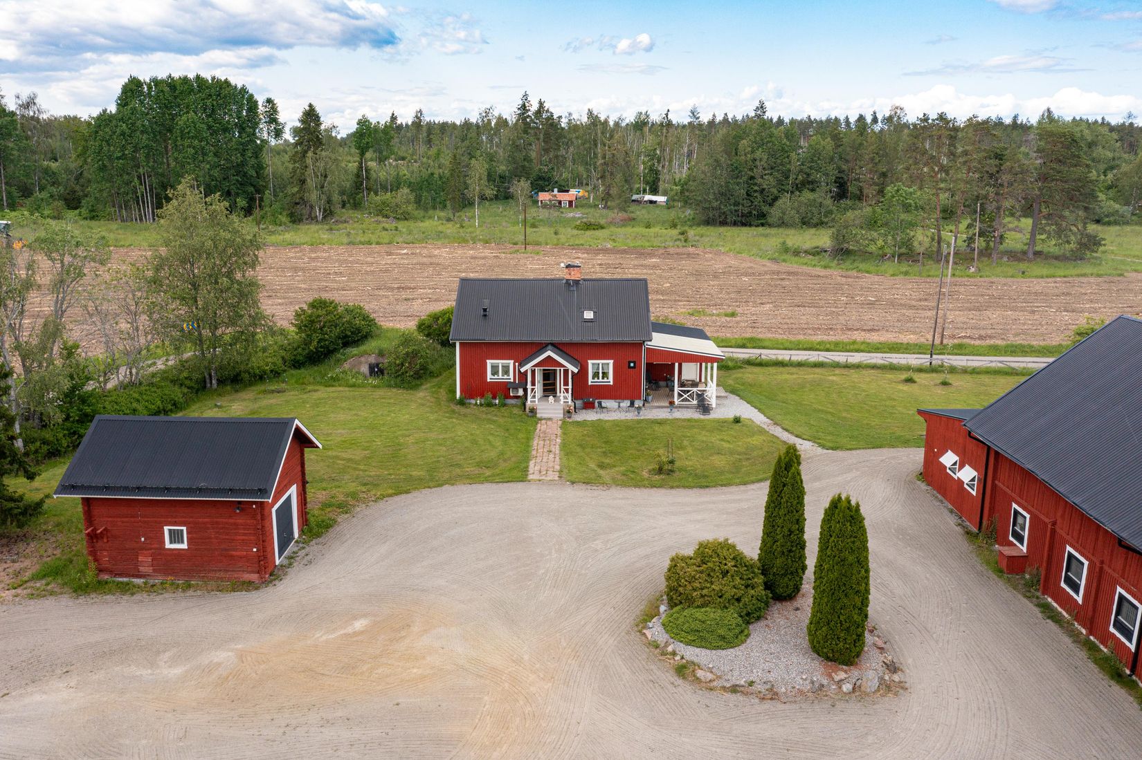 Villa, Nedersta 6, Västerås