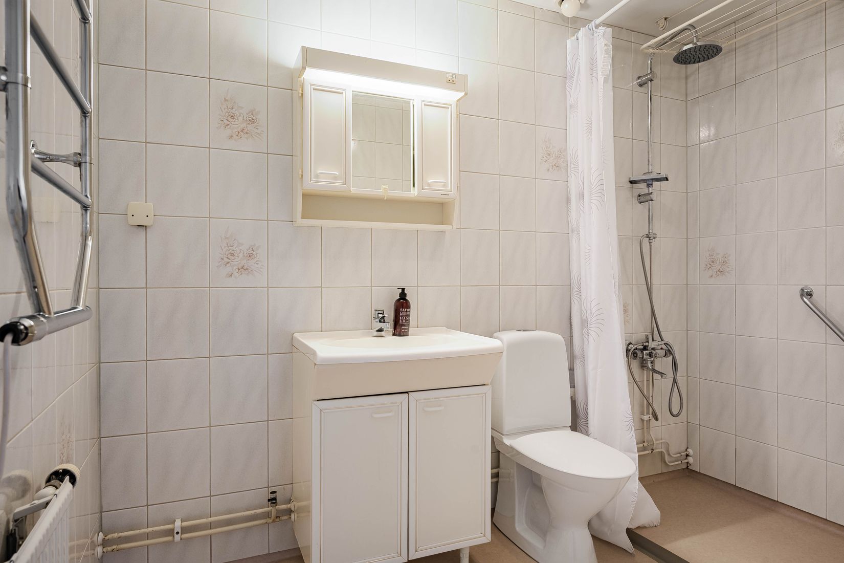 Bostadsrätt, Källgatan 3A, Strängnäs Centrum, Strängnäs