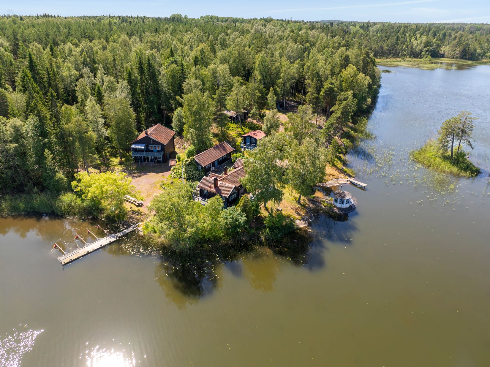 Villa, Lilla Skogssjön 9, Botkyrka