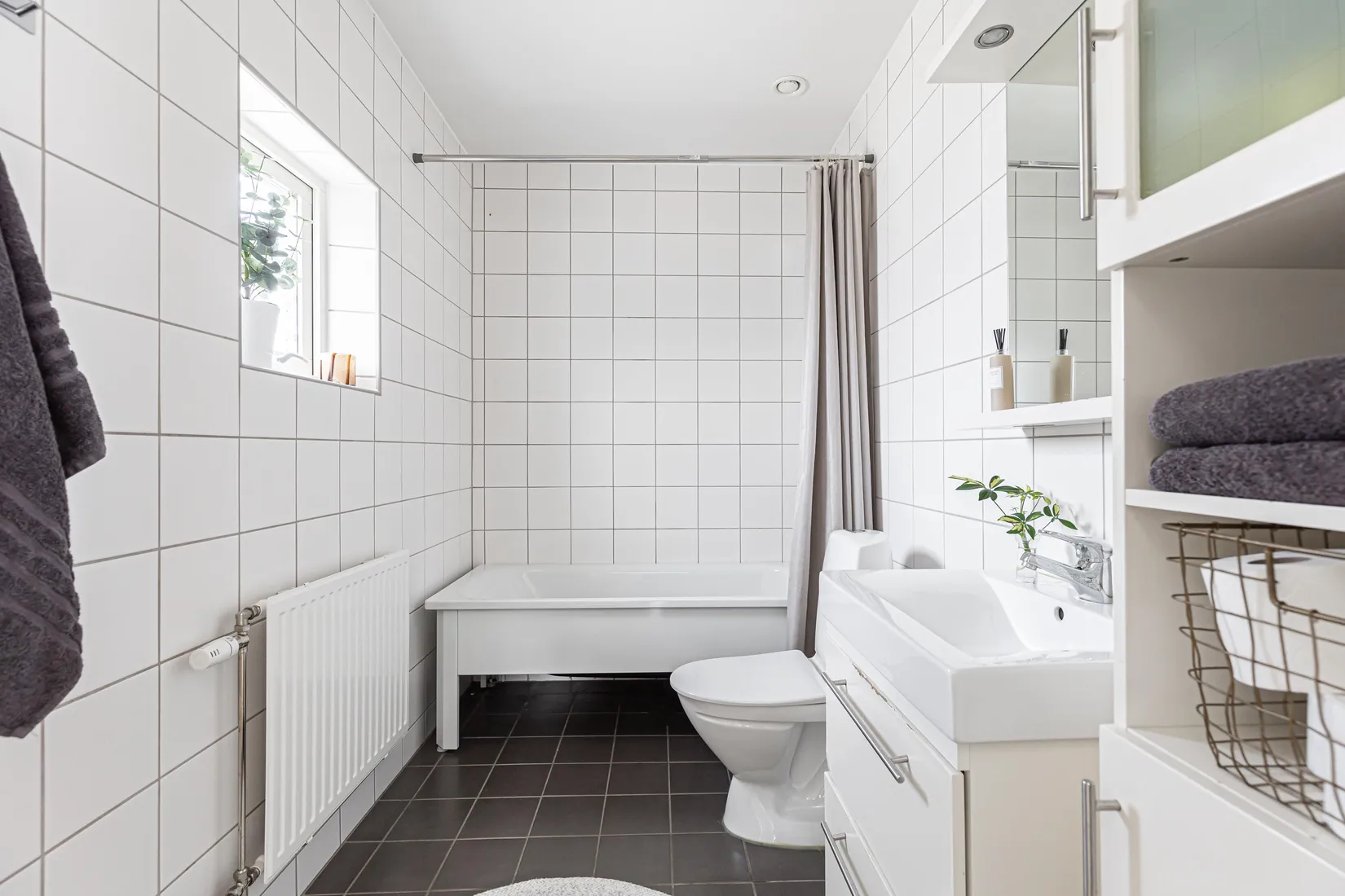 Radhus, Mätvägen 14, Skälby, Västerås