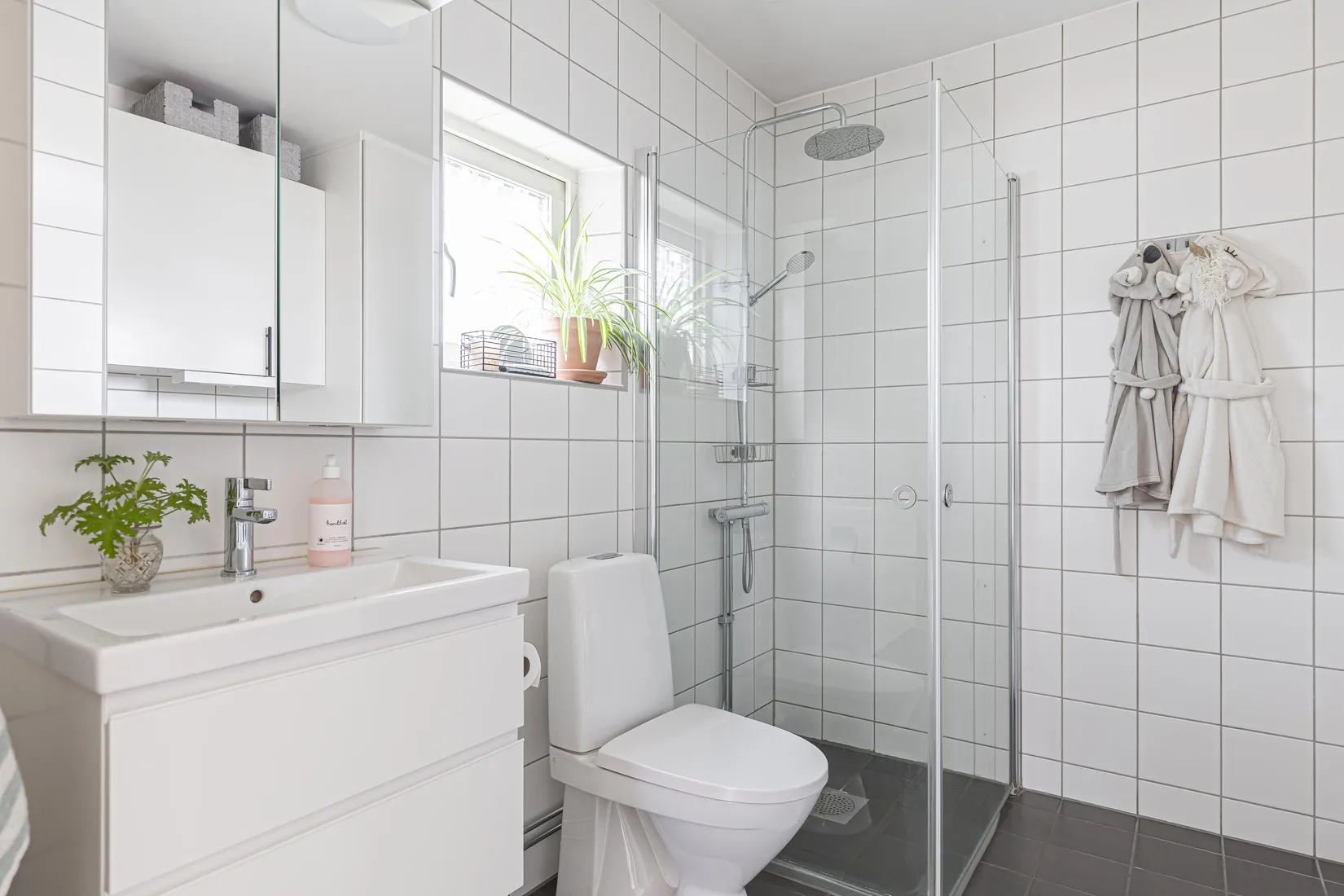 Radhus, Mätvägen 14, Skälby, Västerås