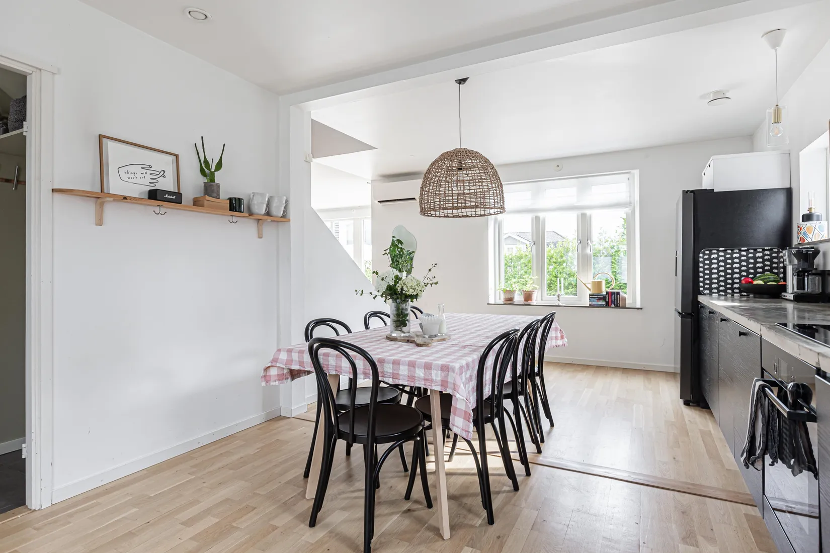 Radhus, Mätvägen 14, Skälby, Västerås