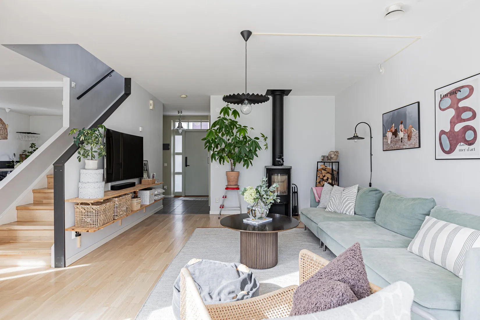 Radhus, Mätvägen 14, Skälby, Västerås