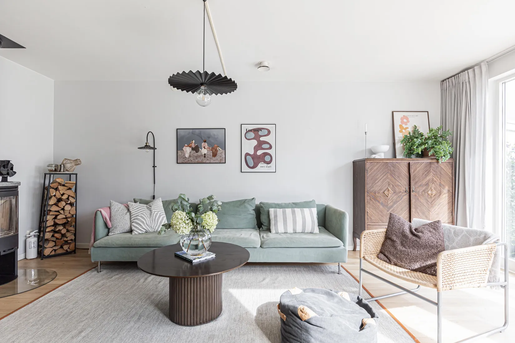Radhus, Mätvägen 14, Skälby, Västerås