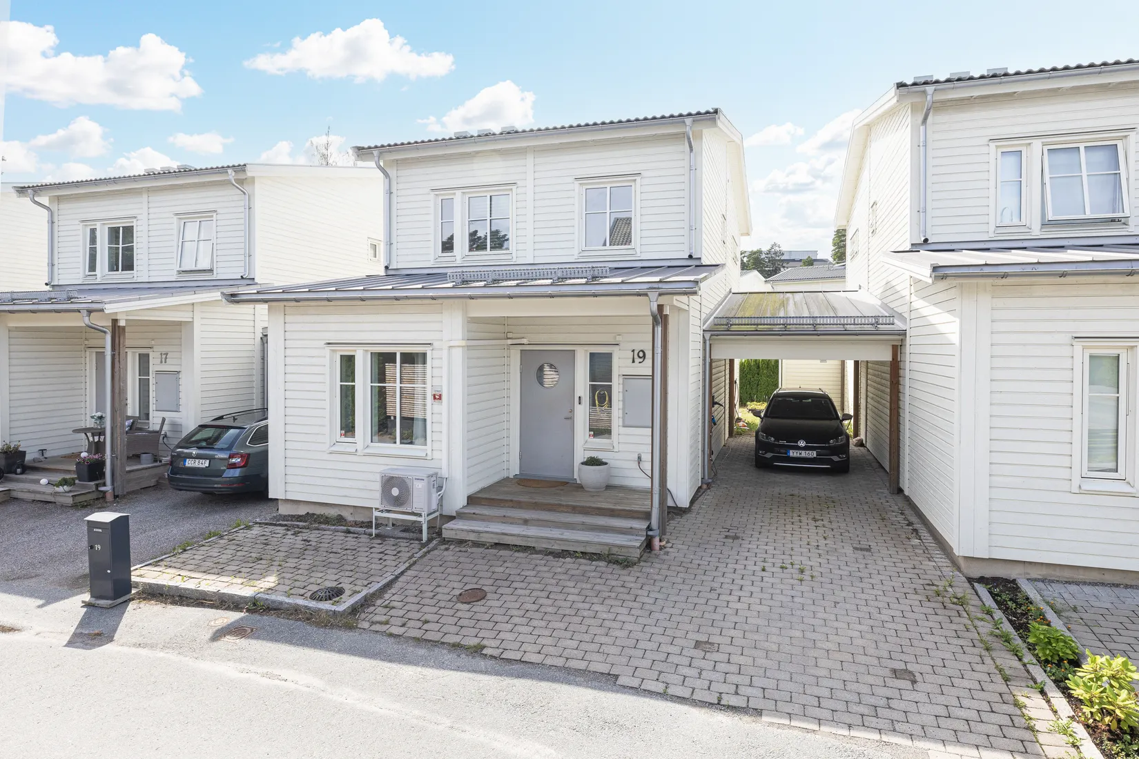 Bostadsrätt, Radhus, Syster Emmas väg 19, Brunnby Park, Upplands Väsby