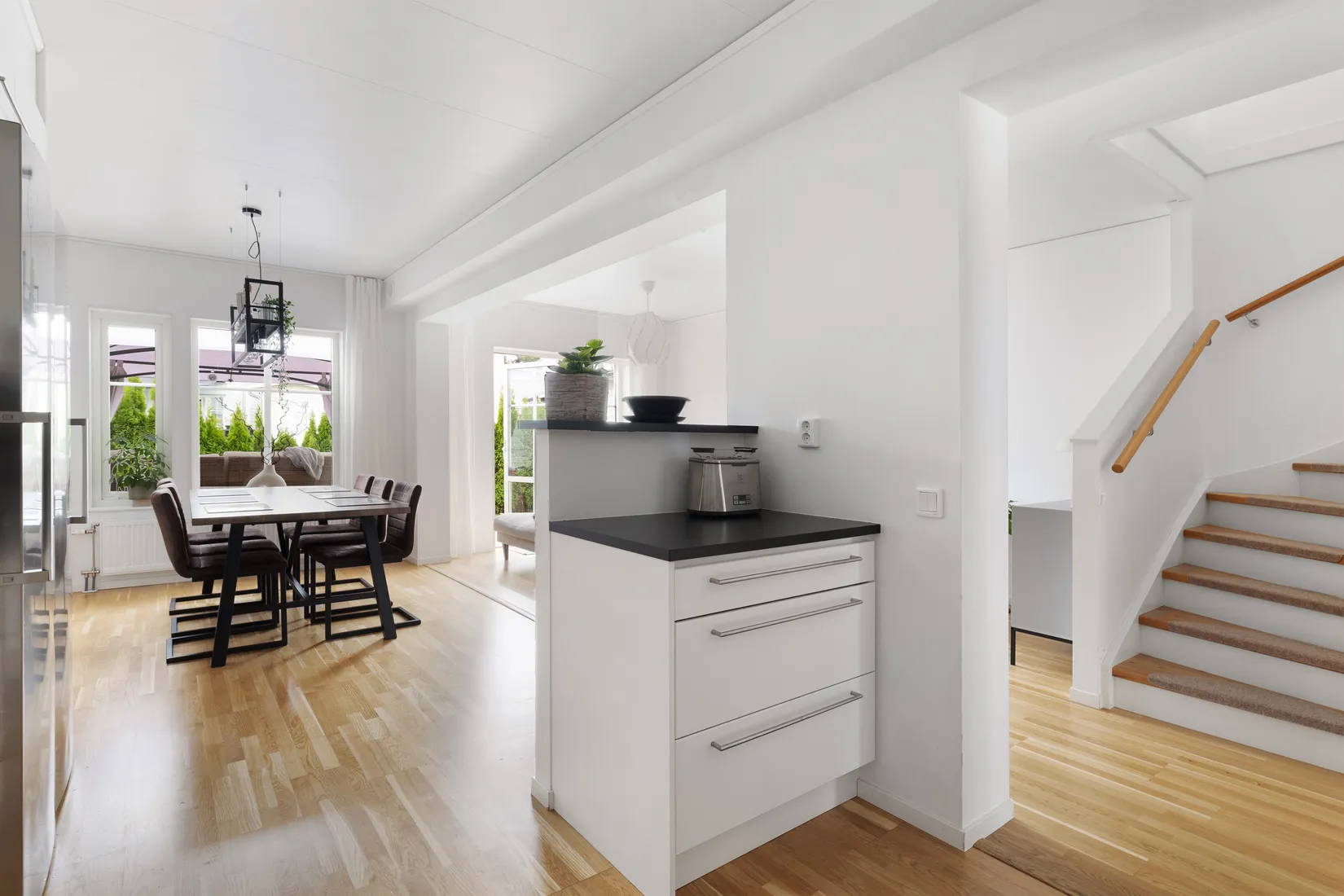 Bostadsrätt, Radhus, Syster Emmas väg 19, Brunnby Park, Upplands Väsby
