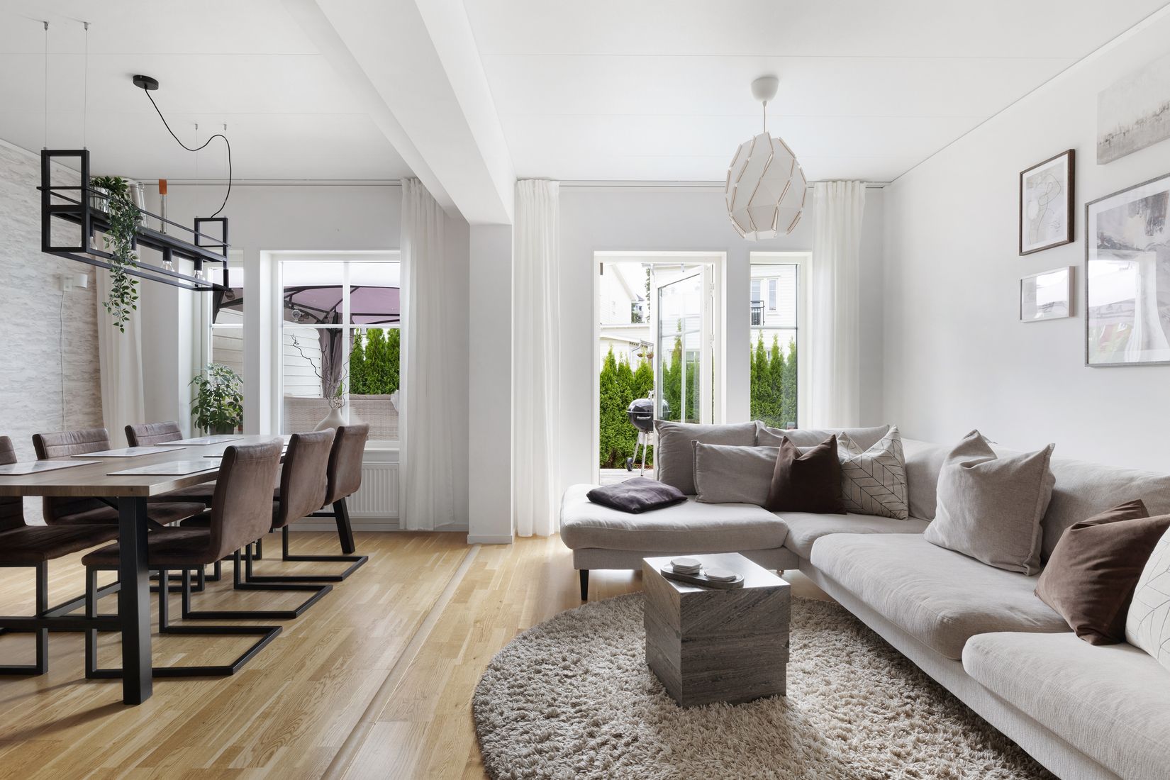 Bostadsrätt, Radhus, Syster Emmas väg 19, Brunnby Park, Upplands Väsby