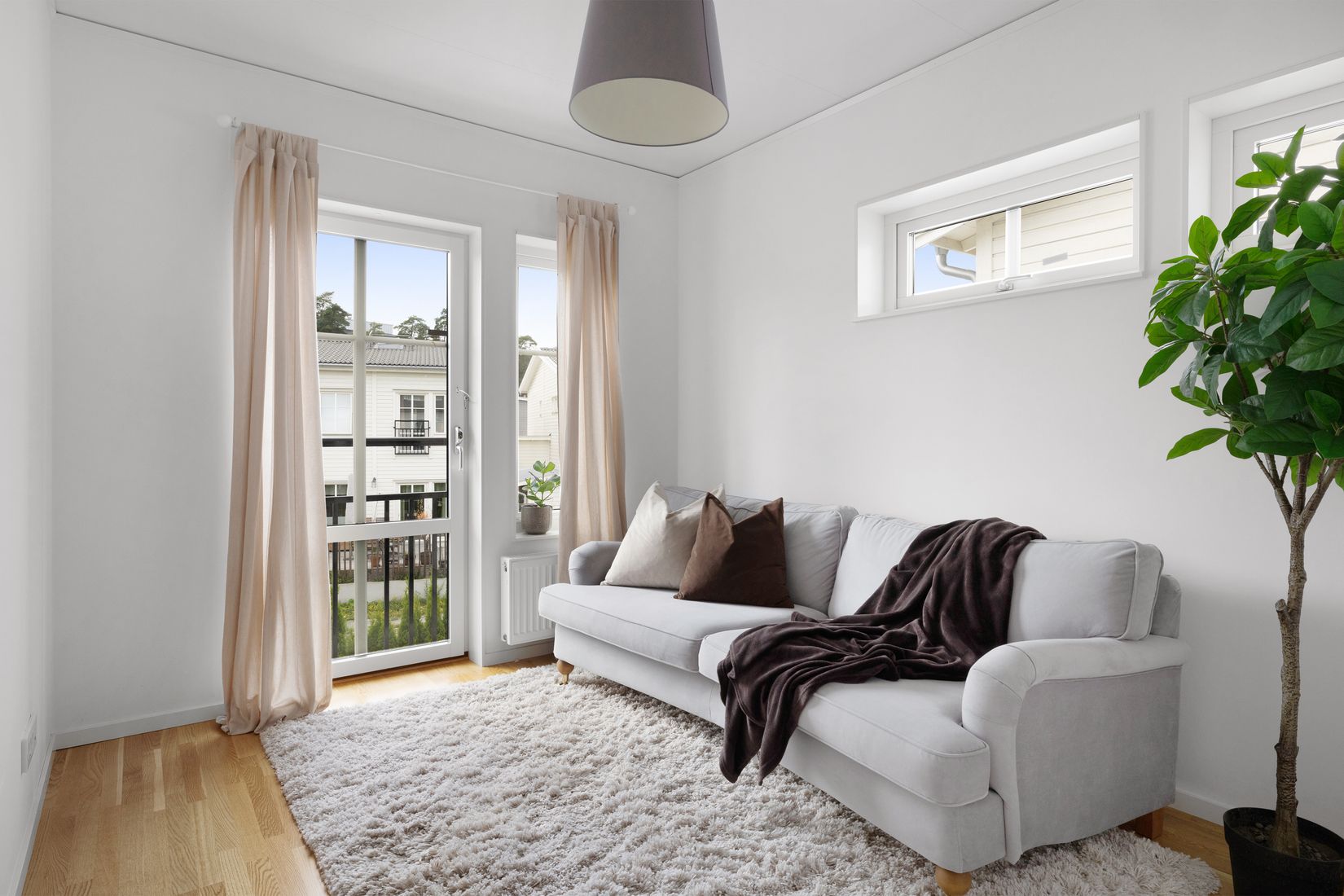 Bostadsrätt, Radhus, Syster Emmas väg 19, Brunnby Park, Upplands Väsby