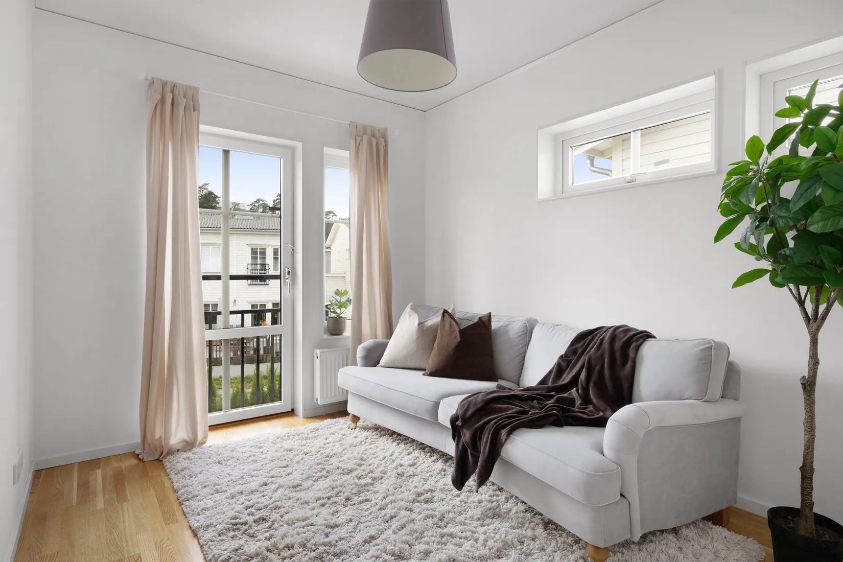 Bostadsrätt, Radhus, Syster Emmas väg 19, Brunnby Park, Upplands Väsby