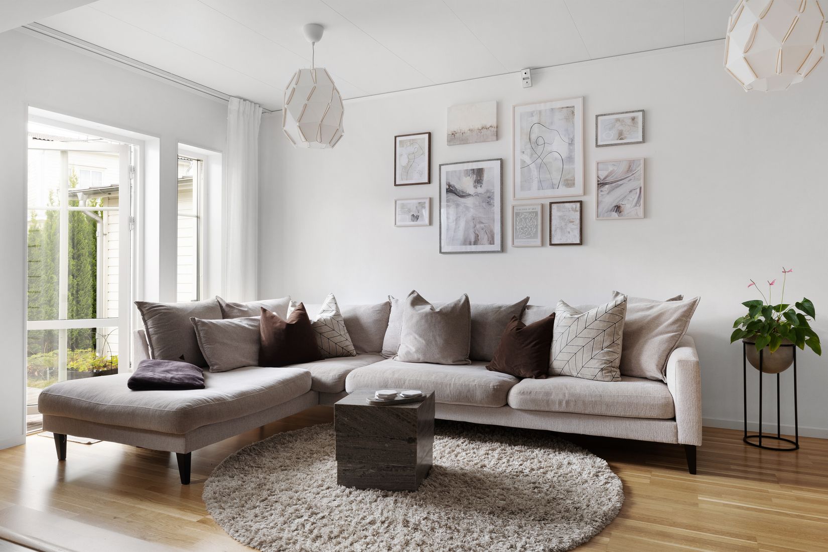 Bostadsrätt, Radhus, Syster Emmas väg 19, Brunnby Park, Upplands Väsby