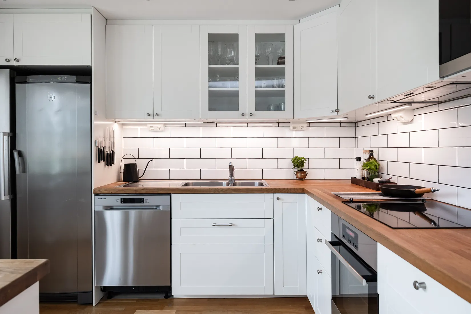 Villa, Radhus, Lundbackavägen 11, Hovsta, Örebro