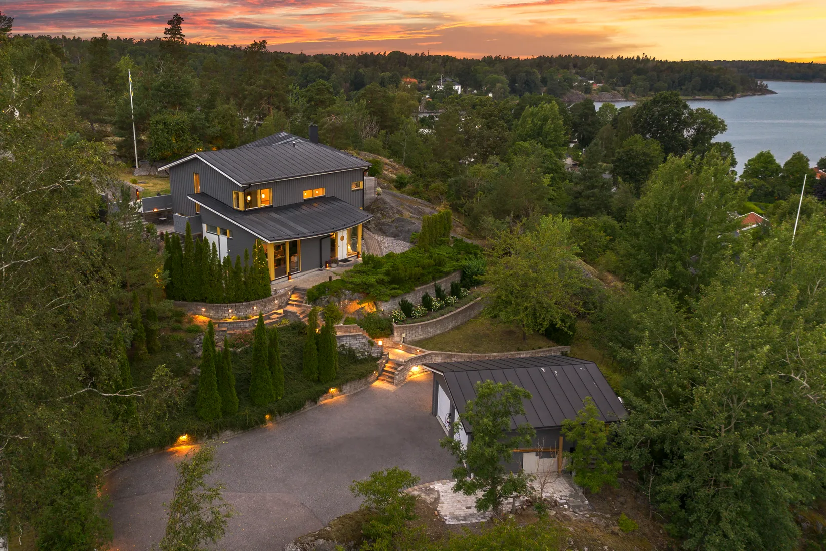 Villa, Poppelvägen 51, Fornudden-Persudde, Tyresö