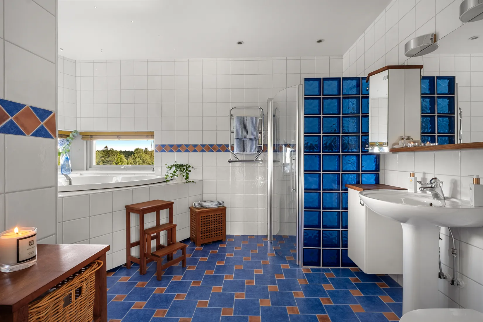 Villa, Poppelvägen 51, Fornudden-Persudde, Tyresö