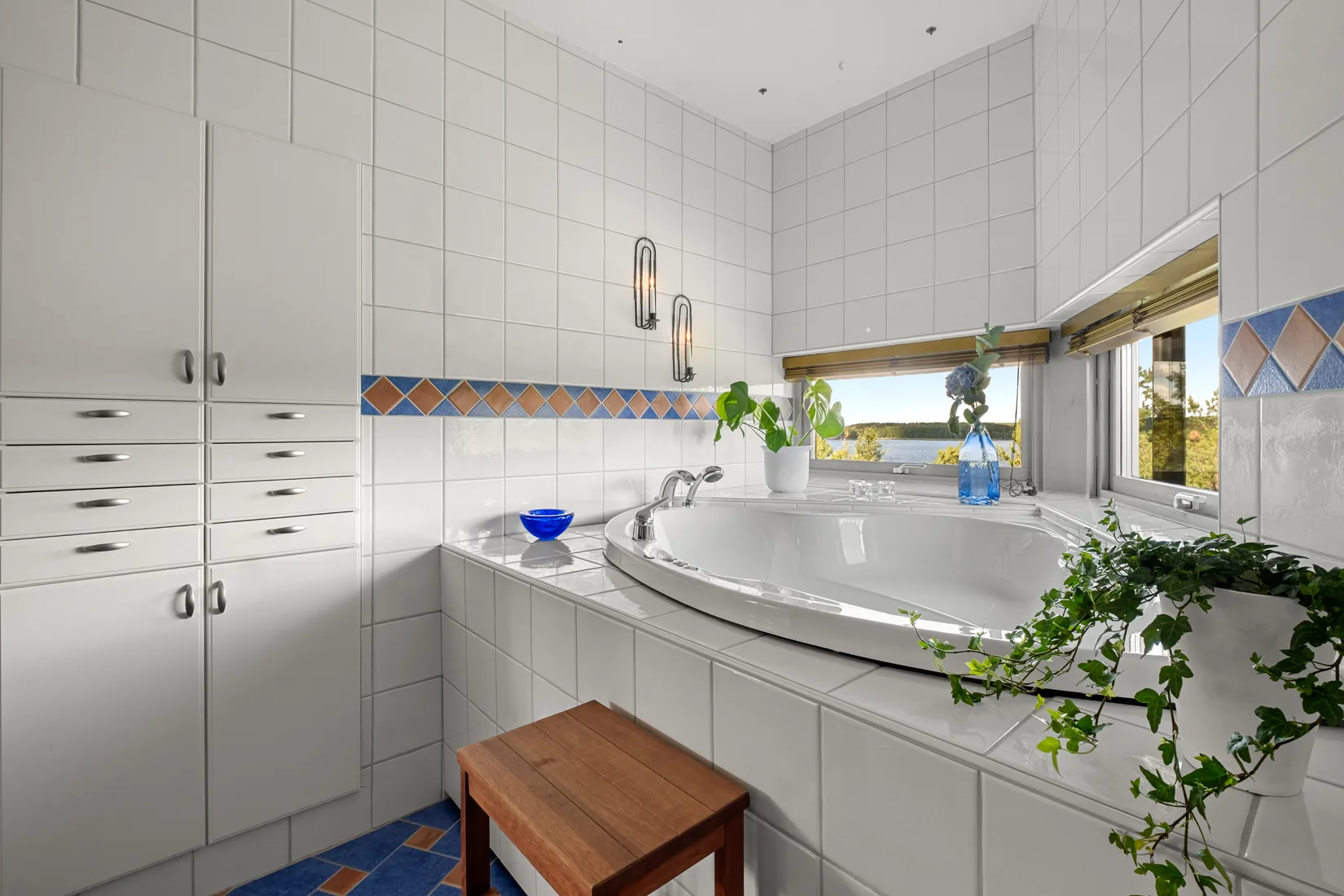 Villa, Poppelvägen 51, Fornudden-Persudde, Tyresö