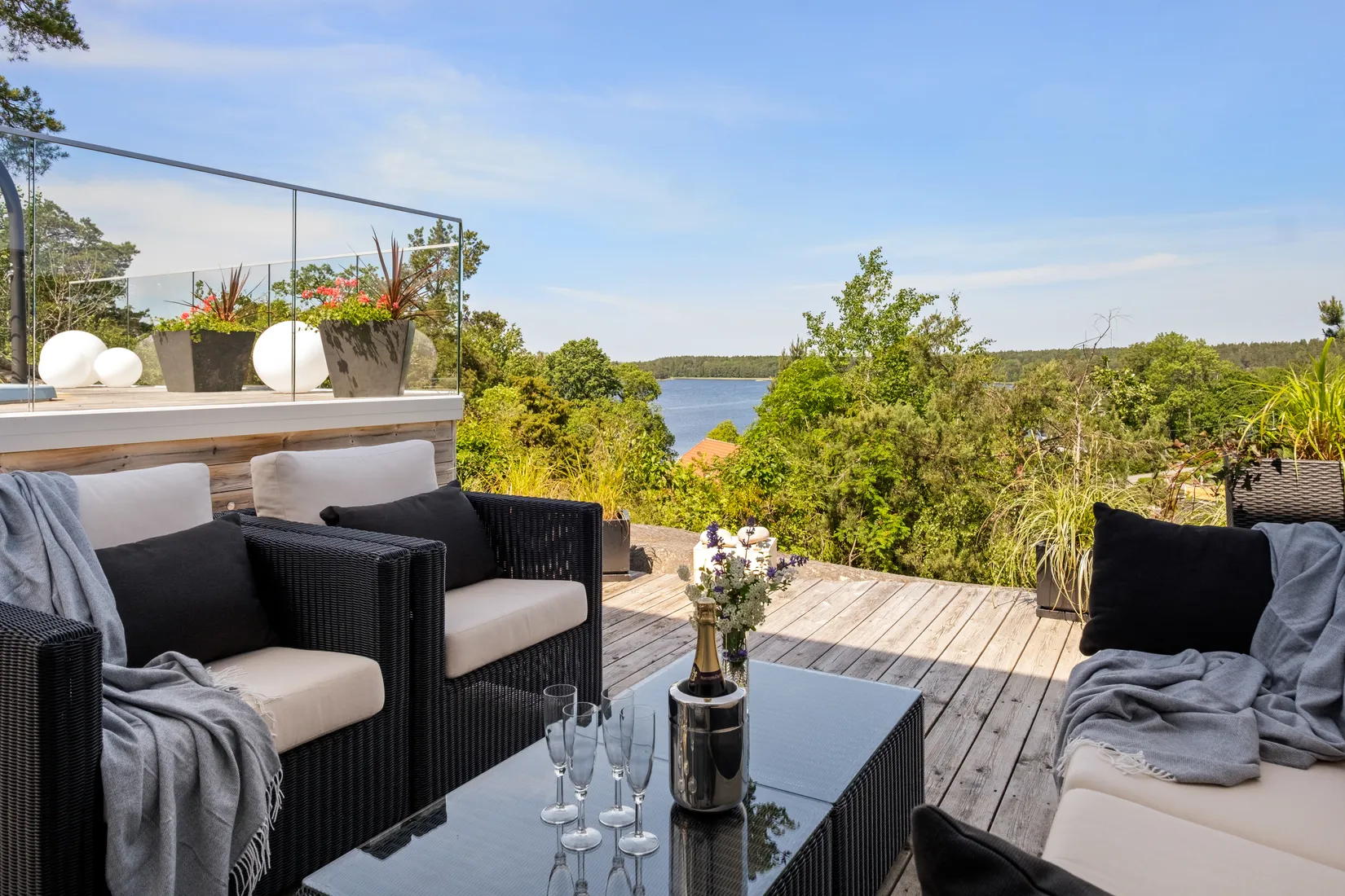 Villa, Poppelvägen 51, Fornudden-Persudde, Tyresö