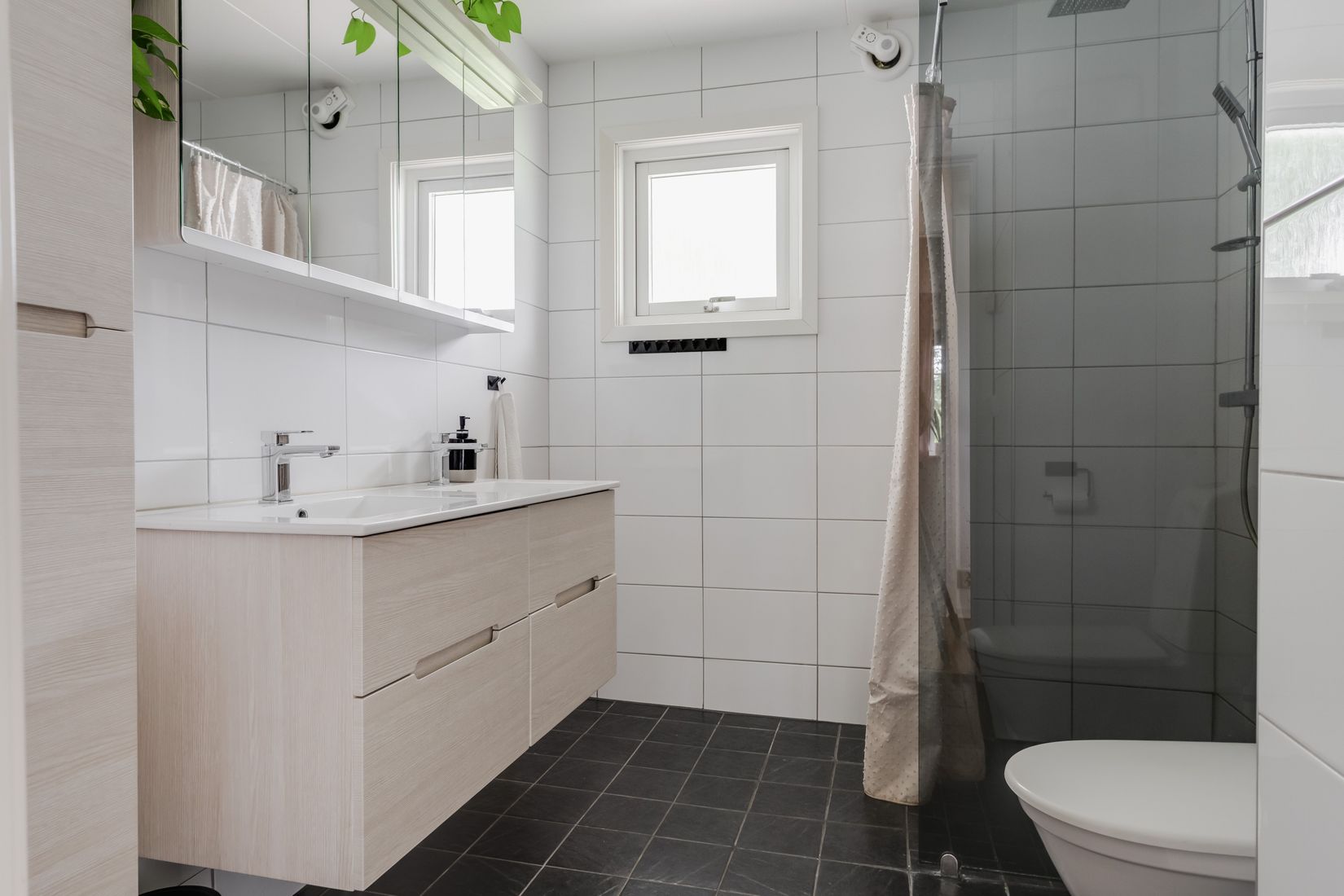 Villa, Bäckabo 12, Sjömarken, Borås