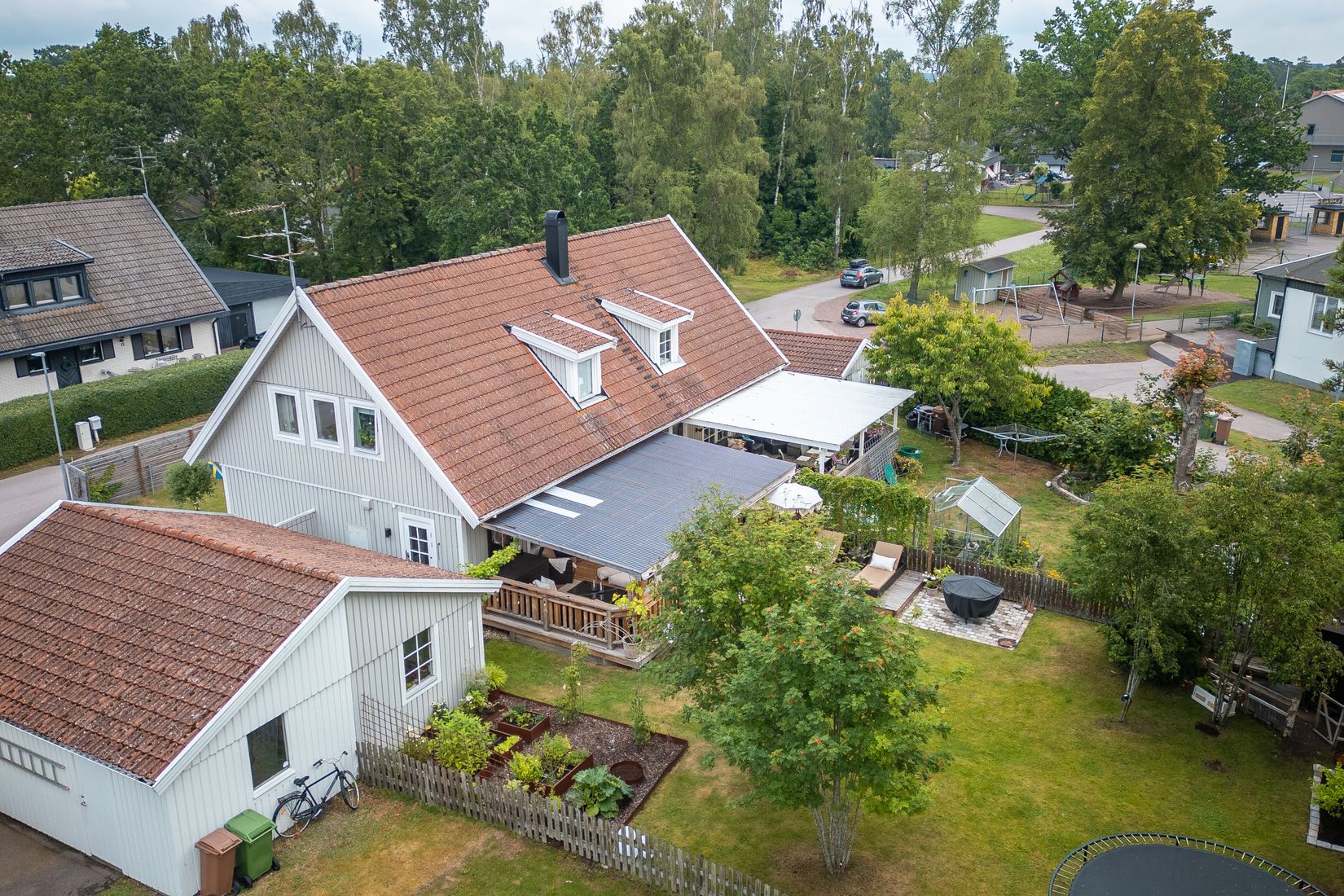 Villa, Radhus, Idrottsvägen 7B, Timmernabben, Mönsterås