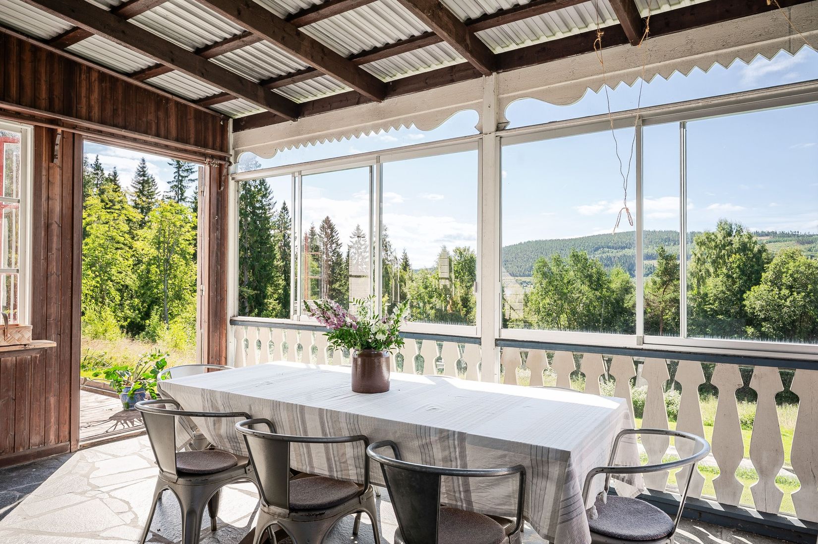 Gård/Skog, Rosenborgsvägen 32, Bjästa, Örnsköldsvik