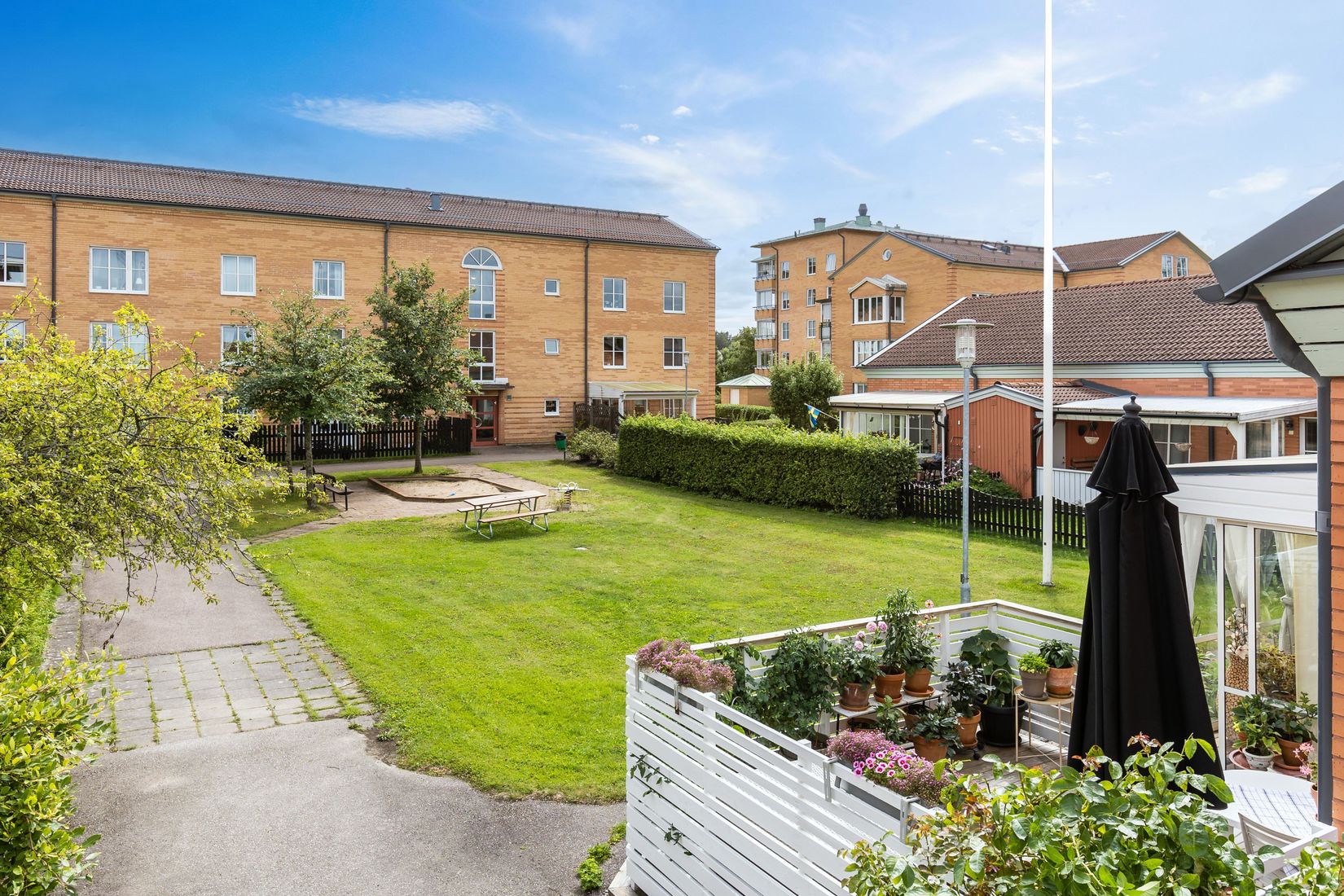 Radhus, Fönvindsvägen 14, Tallboda, Linköping